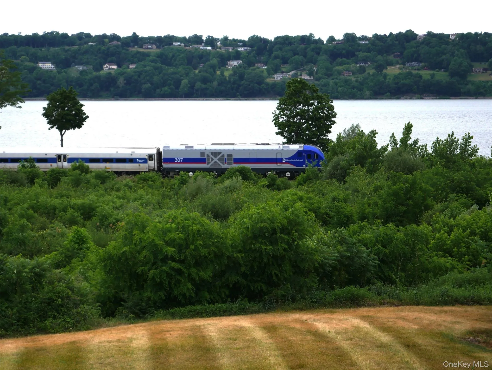 Metro North Metro North