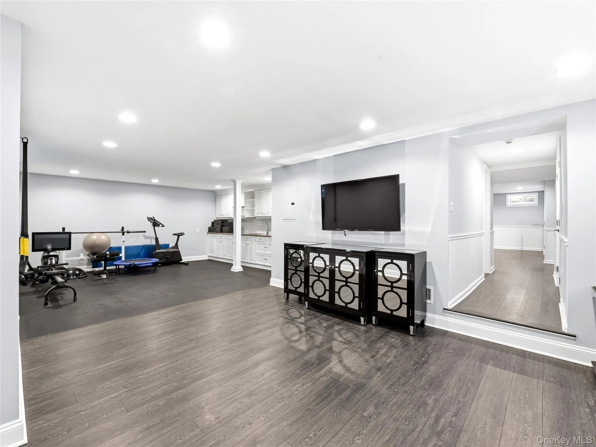 29 Hawthorne Place, North Hempstead, NY, 4 Bedrooms Bedrooms, 10 Rooms Rooms,4 BathroomsBathrooms,Residential,For Rent,Hawthorne,0,1009183 29 Hawthorne Place, North Hempstead, NY, 4 Bedrooms Bedrooms, 10 Rooms Rooms,4 BathroomsBathrooms,Residential,For Rent,Hawthorne,0,1009183