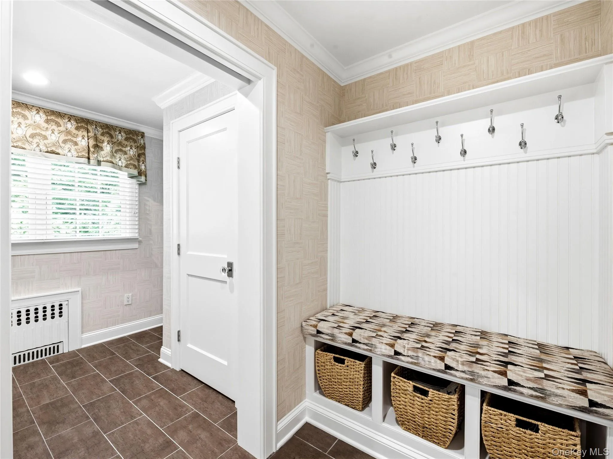 29 Hawthorne Place, North Hempstead, NY, 4 Bedrooms Bedrooms, 10 Rooms Rooms,4 BathroomsBathrooms,Residential,For Rent,Hawthorne,0,1009183 29 Hawthorne Place, North Hempstead, NY, 4 Bedrooms Bedrooms, 10 Rooms Rooms,4 BathroomsBathrooms,Residential,For Rent,Hawthorne,0,1009183