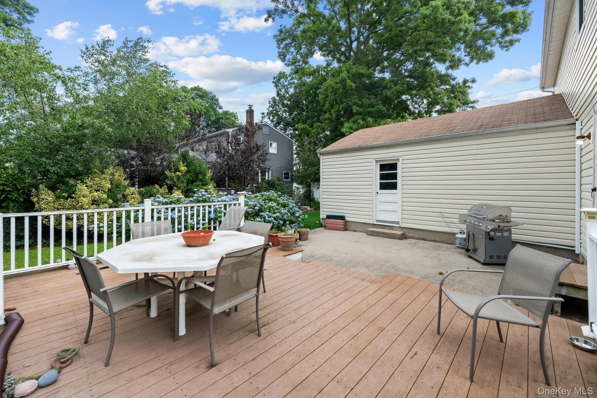 38 Pamlico Avenue, Islip, NY, 4 Bedrooms Bedrooms, 8 Rooms Rooms,2 BathroomsBathrooms,Residential,For Rent,Pamlico,0,1009185 38 Pamlico Avenue, Islip, NY, 4 Bedrooms Bedrooms, 8 Rooms Rooms,2 BathroomsBathrooms,Residential,For Rent,Pamlico,0,1009185