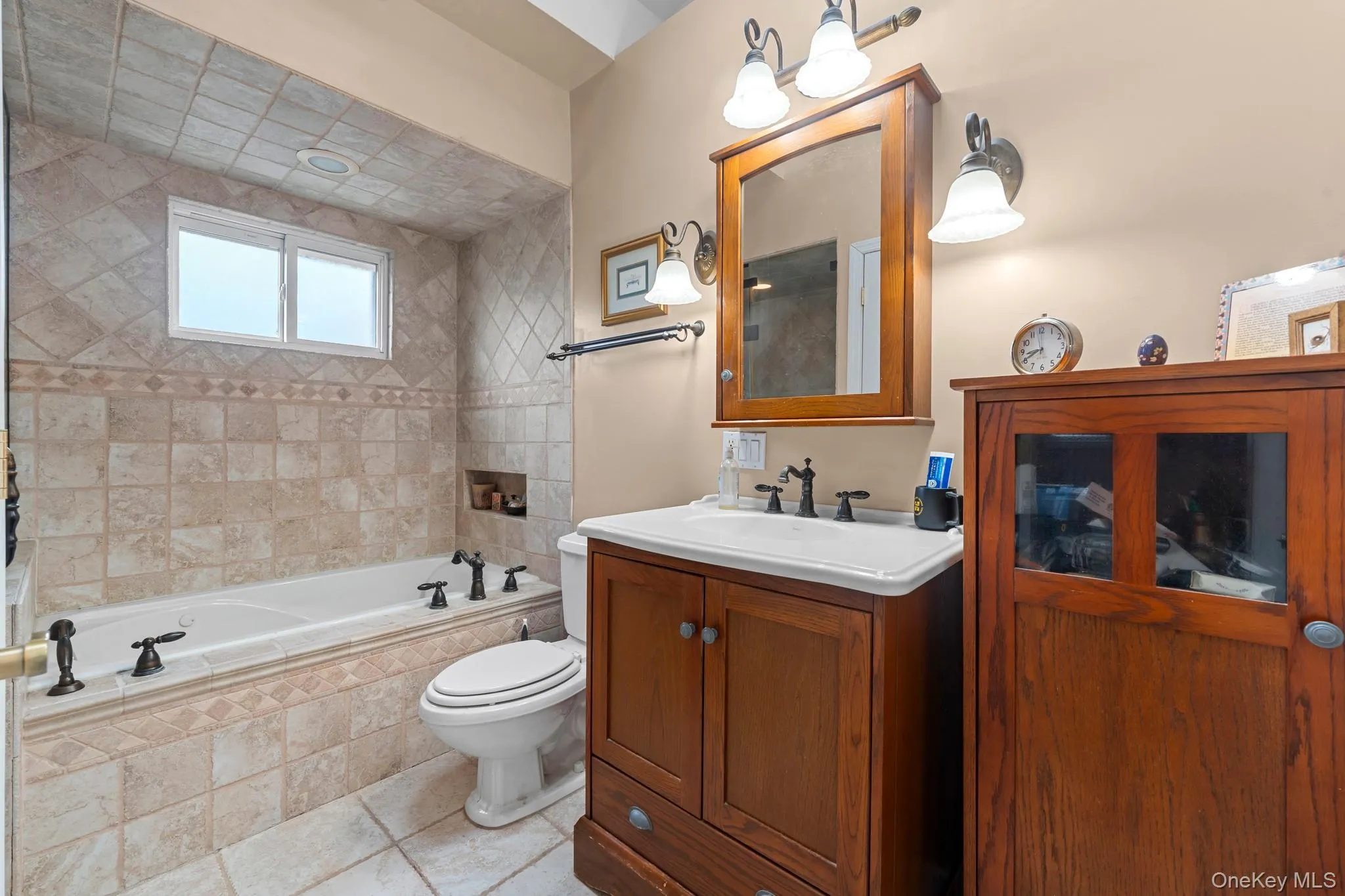 38 Pamlico Avenue, Islip, NY, 4 Bedrooms Bedrooms, 8 Rooms Rooms,2 BathroomsBathrooms,Residential,For Rent,Pamlico,0,1009185 38 Pamlico Avenue, Islip, NY, 4 Bedrooms Bedrooms, 8 Rooms Rooms,2 BathroomsBathrooms,Residential,For Rent,Pamlico,0,1009185