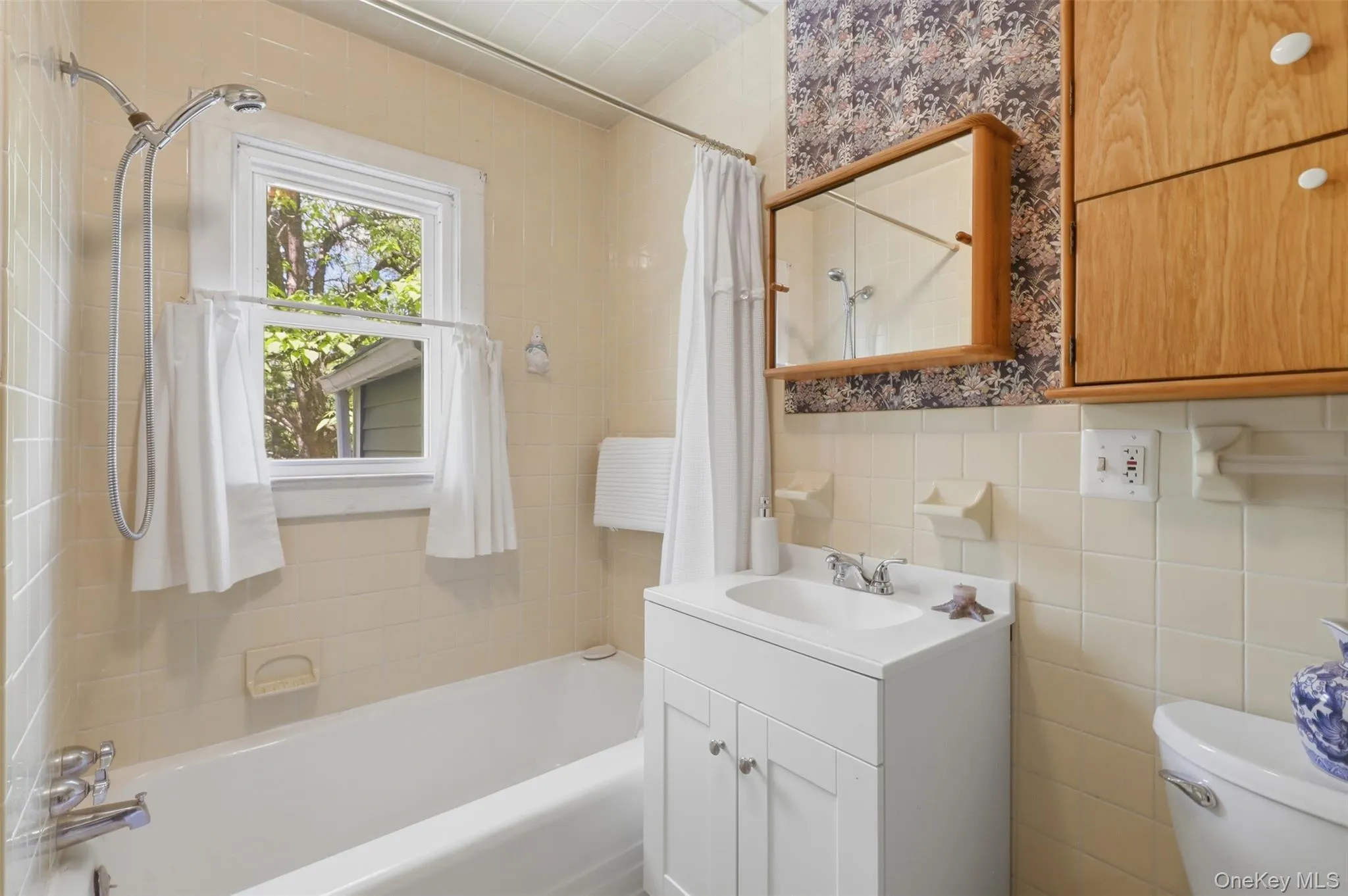 60 Shivertown Road, New Paltz, NY, 2 Bedrooms Bedrooms, 4 Rooms Rooms,2 BathroomsBathrooms,Residential,For Rent,Shivertown,0,1009187 60 Shivertown Road, New Paltz, NY, 2 Bedrooms Bedrooms, 4 Rooms Rooms,2 BathroomsBathrooms,Residential,For Rent,Shivertown,0,1009187
