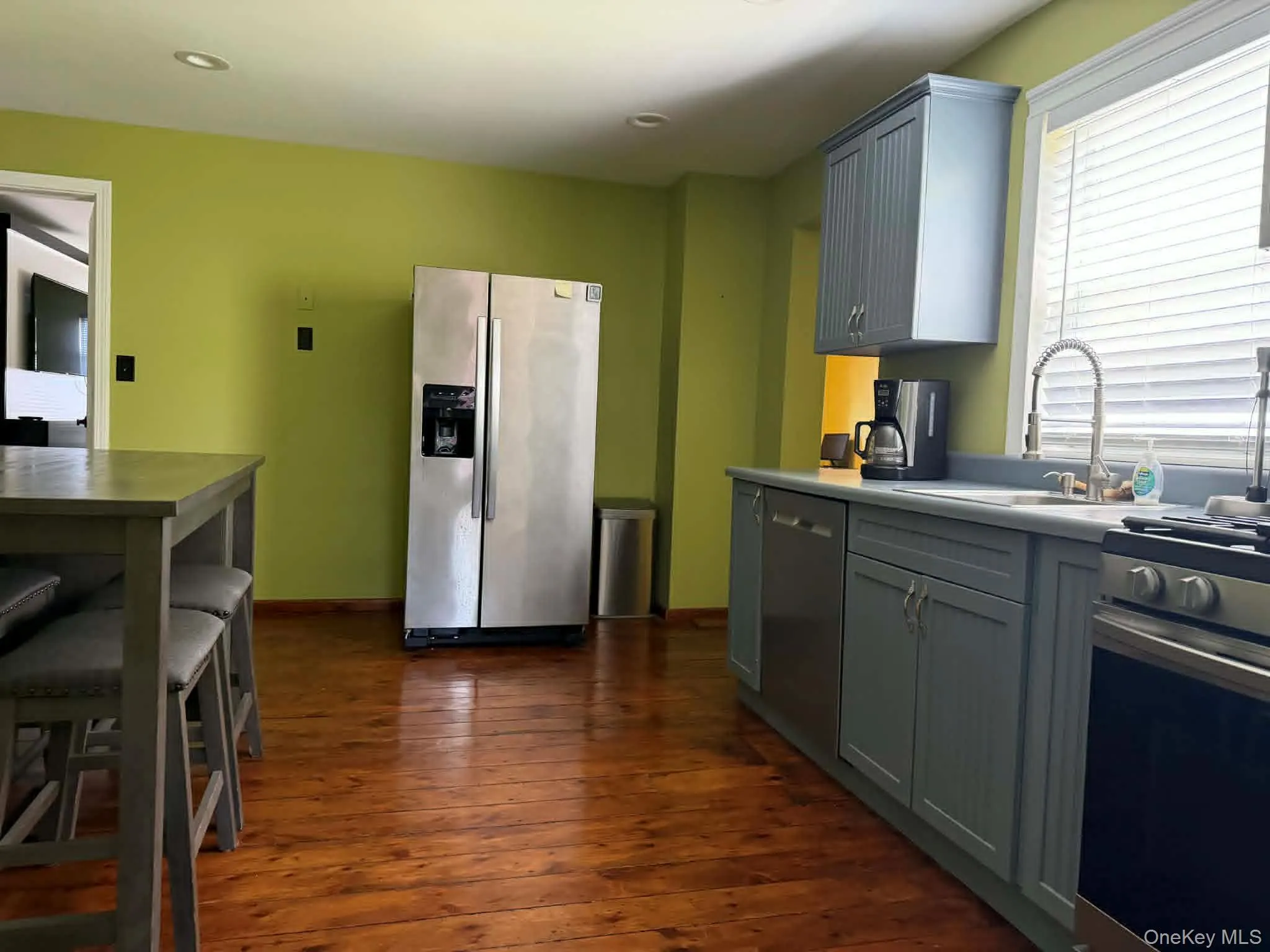 14 Allen Lane, Ramapo, NY, 2 Bedrooms Bedrooms, 7 Rooms Rooms,1 BathroomBathrooms,Residential Lease,For Rent,Allen,0,1009192 14 Allen Lane, Ramapo, NY, 2 Bedrooms Bedrooms, 7 Rooms Rooms,1 BathroomBathrooms,Residential Lease,For Rent,Allen,0,1009192
