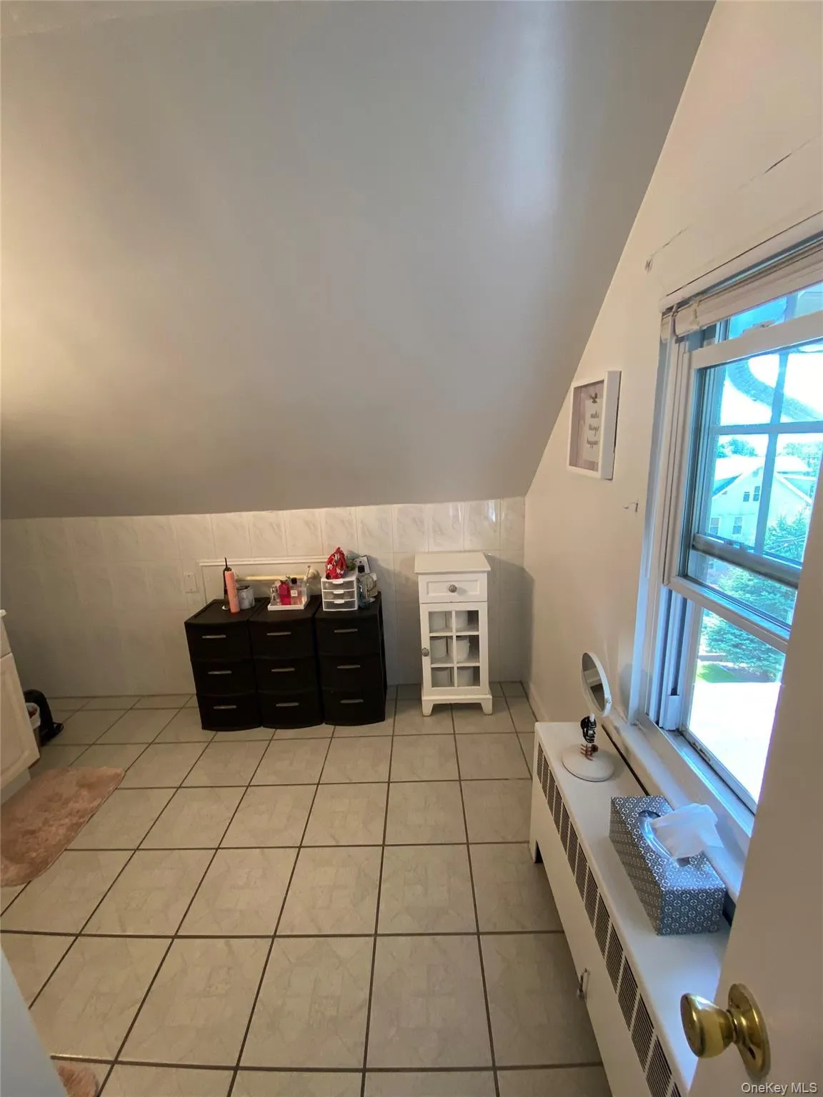 81 Cedar Street, Greenburgh, NY, 5 Bedrooms Bedrooms, 8 Rooms Rooms,1 BathroomBathrooms,Residential Lease,For Rent,Cedar,0,1009194 81 Cedar Street, Greenburgh, NY, 5 Bedrooms Bedrooms, 8 Rooms Rooms,1 BathroomBathrooms,Residential Lease,For Rent,Cedar,0,1009194