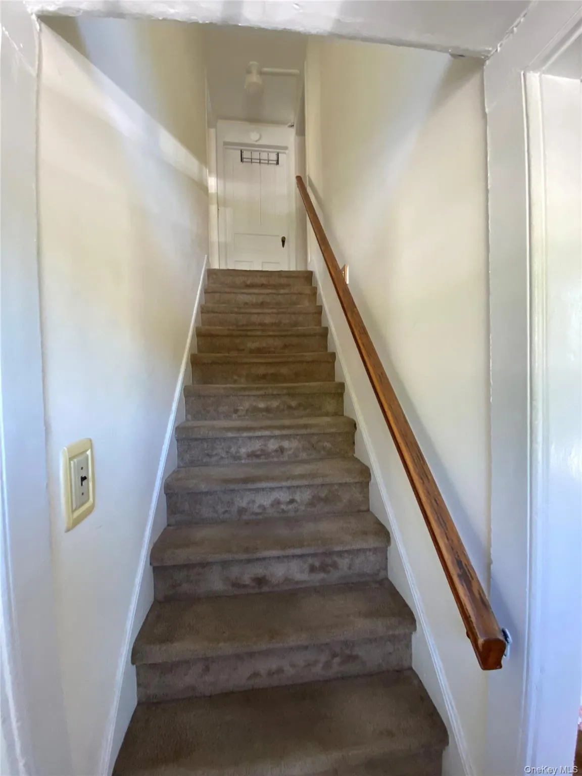 81 Cedar Street, Greenburgh, NY, 5 Bedrooms Bedrooms, 8 Rooms Rooms,1 BathroomBathrooms,Residential Lease,For Rent,Cedar,0,1009194 81 Cedar Street, Greenburgh, NY, 5 Bedrooms Bedrooms, 8 Rooms Rooms,1 BathroomBathrooms,Residential Lease,For Rent,Cedar,0,1009194