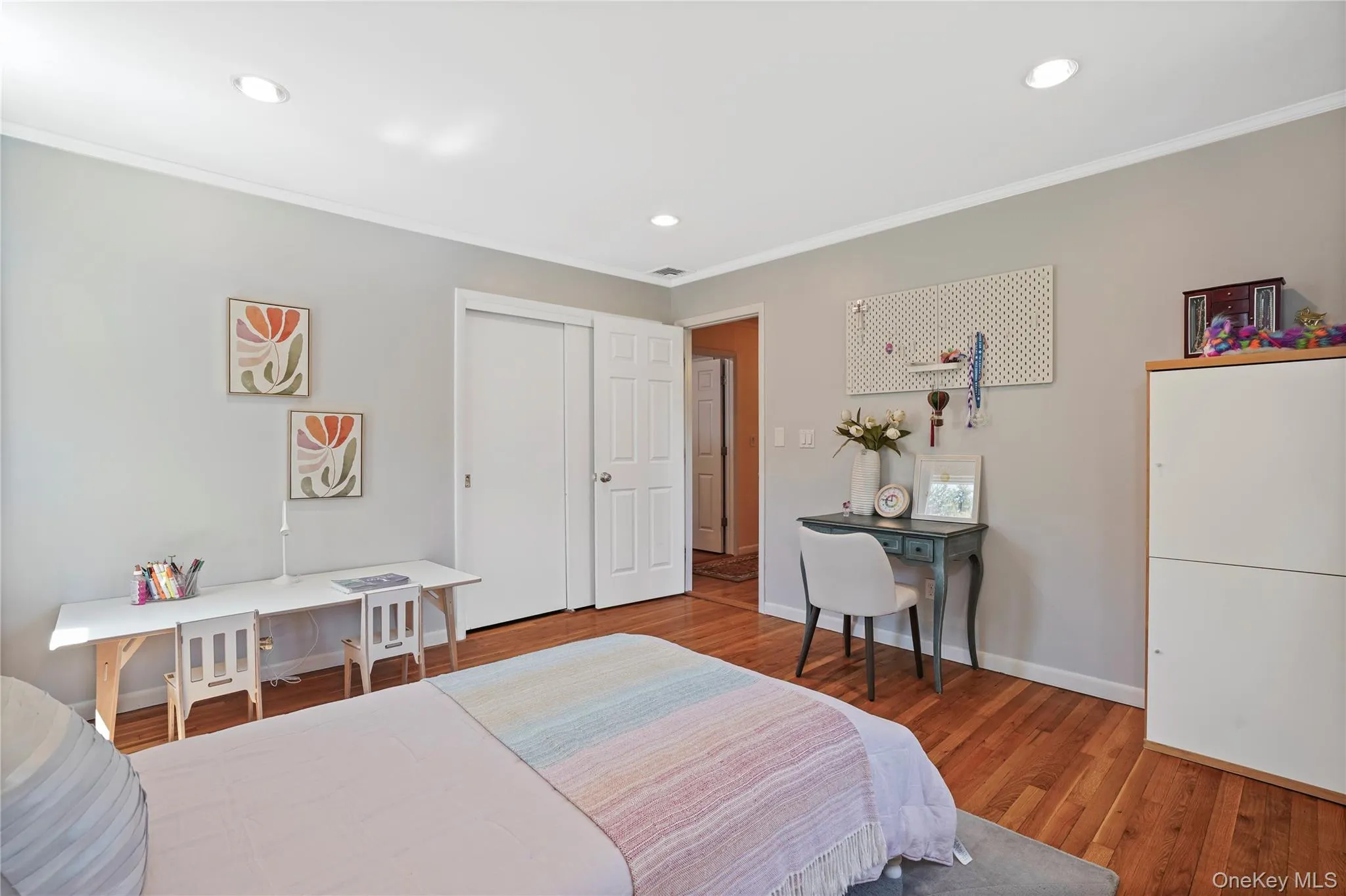 2 Rochambeau Drive, Greenburgh, NY, 4 Bedrooms Bedrooms, 9 Rooms Rooms,3 BathroomsBathrooms,Residential,For Rent,Rochambeau,0,1009196 2 Rochambeau Drive, Greenburgh, NY, 4 Bedrooms Bedrooms, 9 Rooms Rooms,3 BathroomsBathrooms,Residential,For Rent,Rochambeau,0,1009196