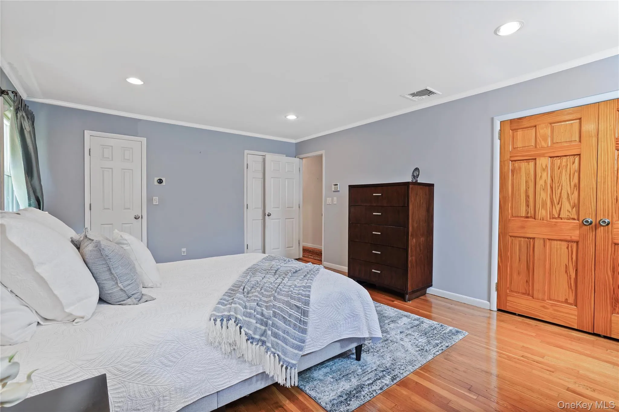 2 Rochambeau Drive, Greenburgh, NY, 4 Bedrooms Bedrooms, 9 Rooms Rooms,3 BathroomsBathrooms,Residential,For Rent,Rochambeau,0,1009196 2 Rochambeau Drive, Greenburgh, NY, 4 Bedrooms Bedrooms, 9 Rooms Rooms,3 BathroomsBathrooms,Residential,For Rent,Rochambeau,0,1009196