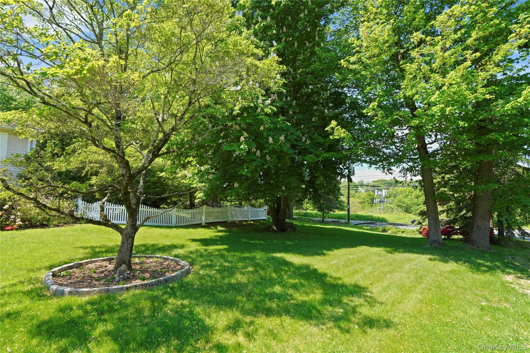 2 Rochambeau Drive, Greenburgh, NY, 4 Bedrooms Bedrooms, 9 Rooms Rooms,3 BathroomsBathrooms,Residential,For Rent,Rochambeau,0,1009196 2 Rochambeau Drive, Greenburgh, NY, 4 Bedrooms Bedrooms, 9 Rooms Rooms,3 BathroomsBathrooms,Residential,For Rent,Rochambeau,0,1009196