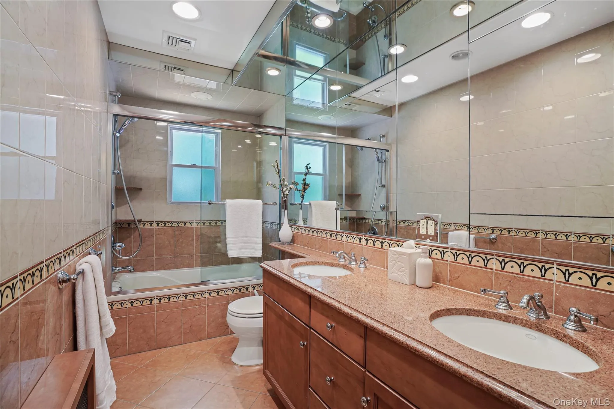 2 Rochambeau Drive, Greenburgh, NY, 4 Bedrooms Bedrooms, 9 Rooms Rooms,3 BathroomsBathrooms,Residential,For Rent,Rochambeau,0,1009196 2 Rochambeau Drive, Greenburgh, NY, 4 Bedrooms Bedrooms, 9 Rooms Rooms,3 BathroomsBathrooms,Residential,For Rent,Rochambeau,0,1009196
