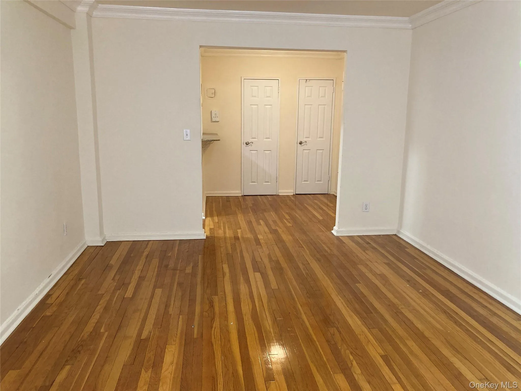 50 Middle Neck Road, North Hempstead, NY, 1 Bedroom Bedrooms, 3 Rooms Rooms,1 BathroomBathrooms,Residential Lease,For Rent,Middle Neck,0,1009197 50 Middle Neck Road, North Hempstead, NY, 1 Bedroom Bedrooms, 3 Rooms Rooms,1 BathroomBathrooms,Residential Lease,For Rent,Middle Neck,0,1009197