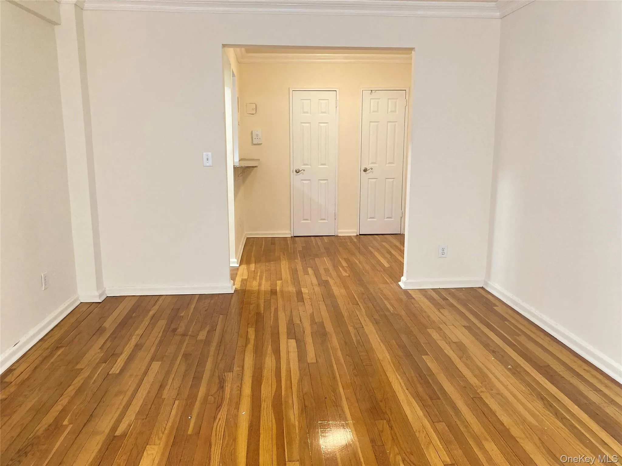 50 Middle Neck Road, North Hempstead, NY, 1 Bedroom Bedrooms, 3 Rooms Rooms,1 BathroomBathrooms,Residential Lease,For Rent,Middle Neck,0,1009197 50 Middle Neck Road, North Hempstead, NY, 1 Bedroom Bedrooms, 3 Rooms Rooms,1 BathroomBathrooms,Residential Lease,For Rent,Middle Neck,0,1009197