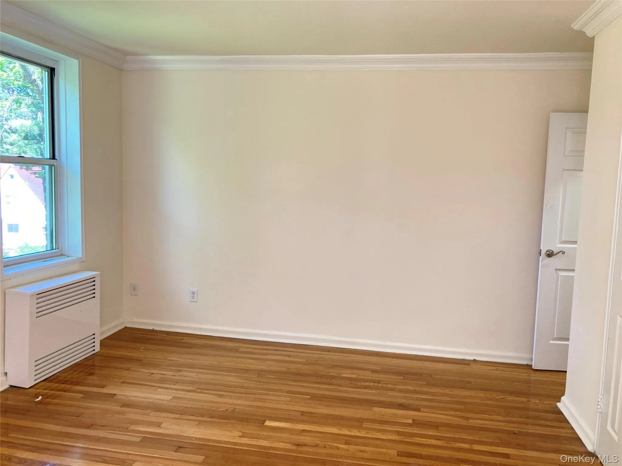 50 Middle Neck Road, North Hempstead, NY, 1 Bedroom Bedrooms, 3 Rooms Rooms,1 BathroomBathrooms,Residential Lease,For Rent,Middle Neck,0,1009197 50 Middle Neck Road, North Hempstead, NY, 1 Bedroom Bedrooms, 3 Rooms Rooms,1 BathroomBathrooms,Residential Lease,For Rent,Middle Neck,0,1009197