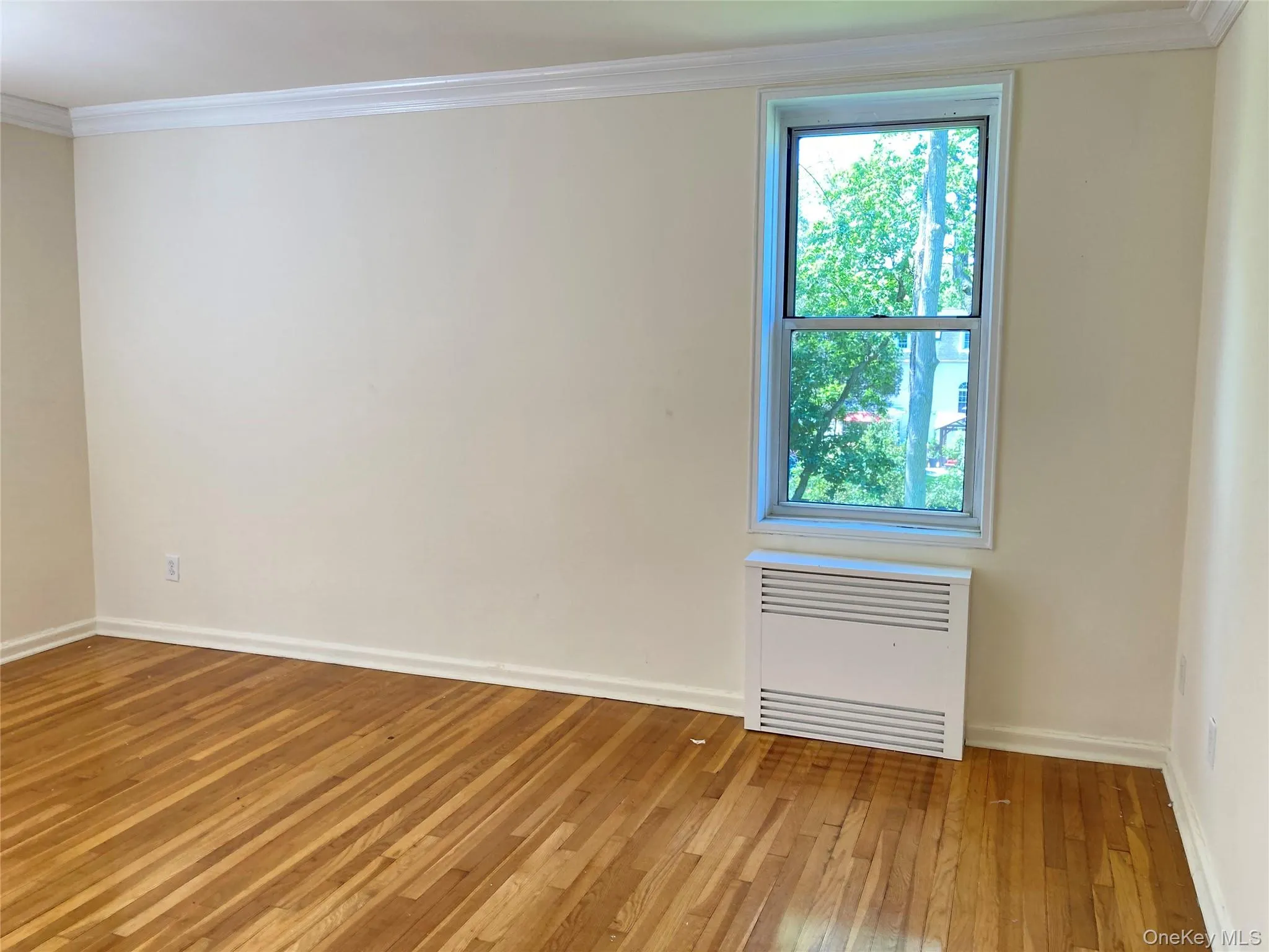50 Middle Neck Road, North Hempstead, NY, 1 Bedroom Bedrooms, 3 Rooms Rooms,1 BathroomBathrooms,Residential Lease,For Rent,Middle Neck,0,1009197 50 Middle Neck Road, North Hempstead, NY, 1 Bedroom Bedrooms, 3 Rooms Rooms,1 BathroomBathrooms,Residential Lease,For Rent,Middle Neck,0,1009197