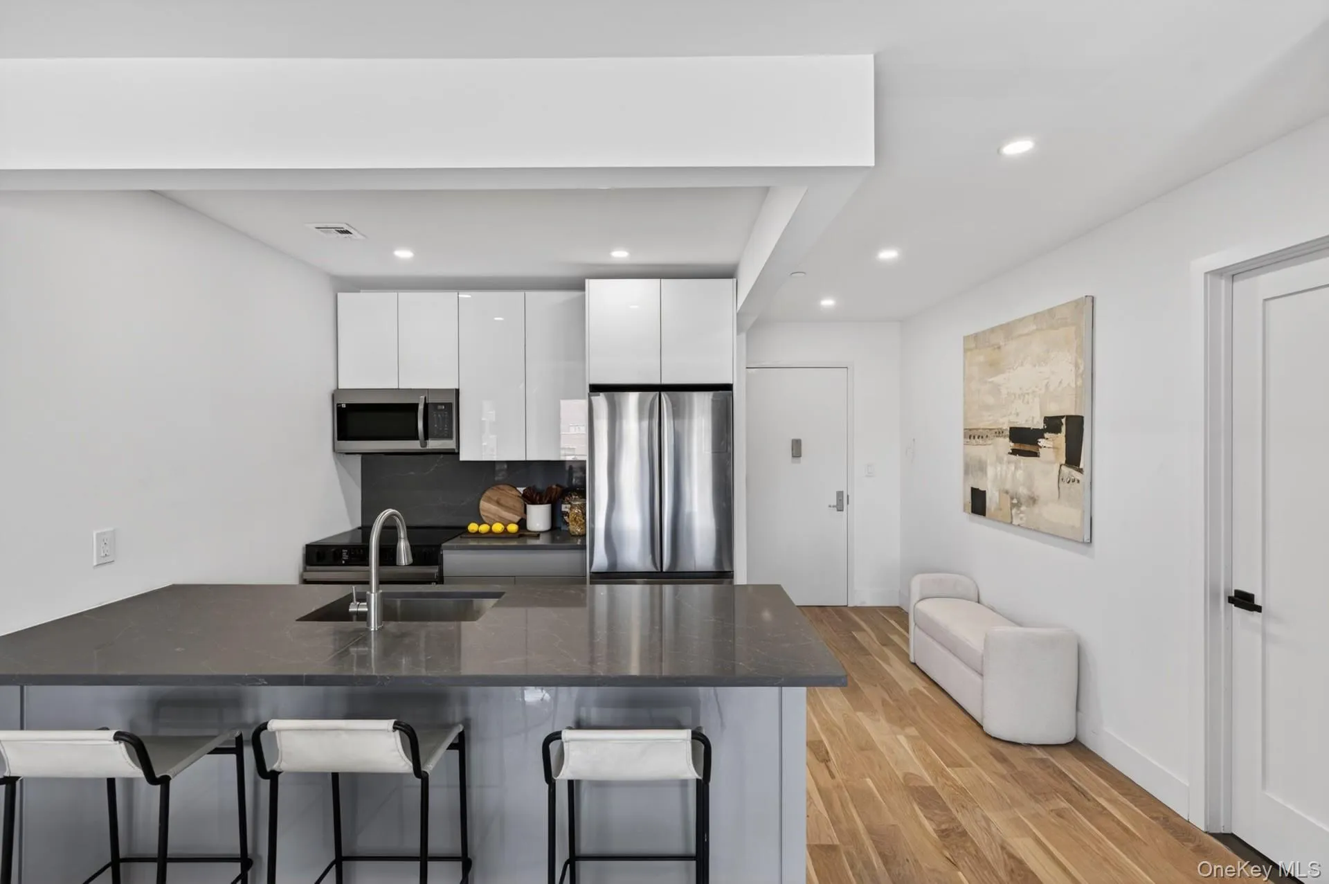 31-65 14th Street, New York, NY, 1 Bedroom Bedrooms, 3 Rooms Rooms,1 BathroomBathrooms,Residential,For Rent,14th,0,1009199 31-65 14th Street, New York, NY, 1 Bedroom Bedrooms, 3 Rooms Rooms,1 BathroomBathrooms,Residential,For Rent,14th,0,1009199