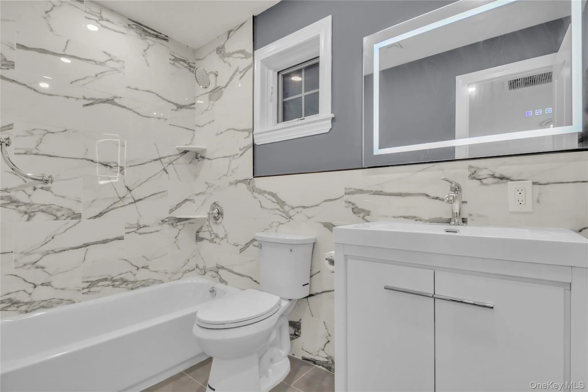 858 Prescott Street, Hempstead, NY, 5 Bedrooms Bedrooms, 9 Rooms Rooms,3 BathroomsBathrooms,Residential,For Rent,Prescott Street,0,1009202 858 Prescott Street, Hempstead, NY, 5 Bedrooms Bedrooms, 9 Rooms Rooms,3 BathroomsBathrooms,Residential,For Rent,Prescott Street,0,1009202
