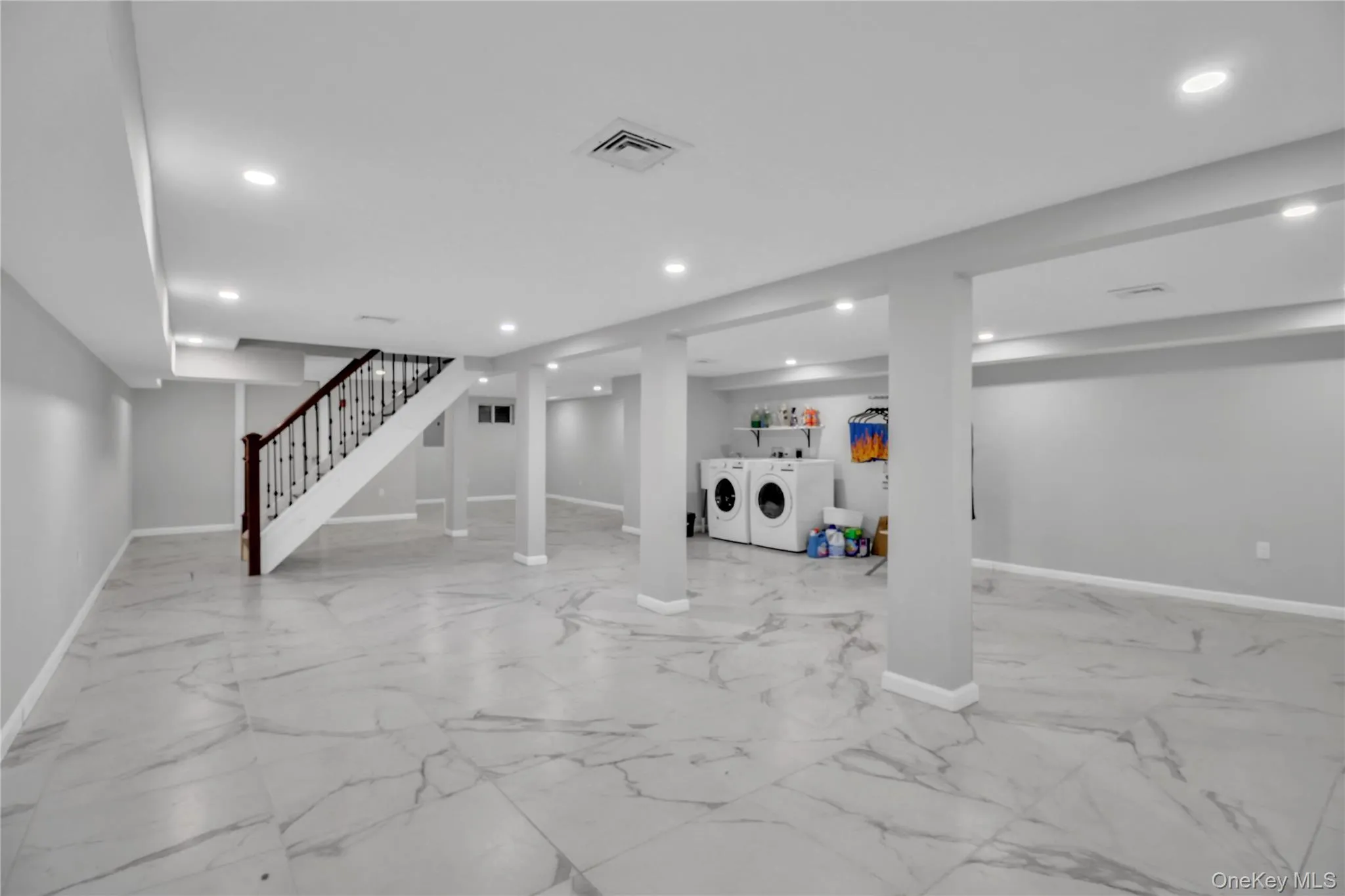 858 Prescott Street, Hempstead, NY, 5 Bedrooms Bedrooms, 9 Rooms Rooms,3 BathroomsBathrooms,Residential,For Rent,Prescott Street,0,1009202 858 Prescott Street, Hempstead, NY, 5 Bedrooms Bedrooms, 9 Rooms Rooms,3 BathroomsBathrooms,Residential,For Rent,Prescott Street,0,1009202