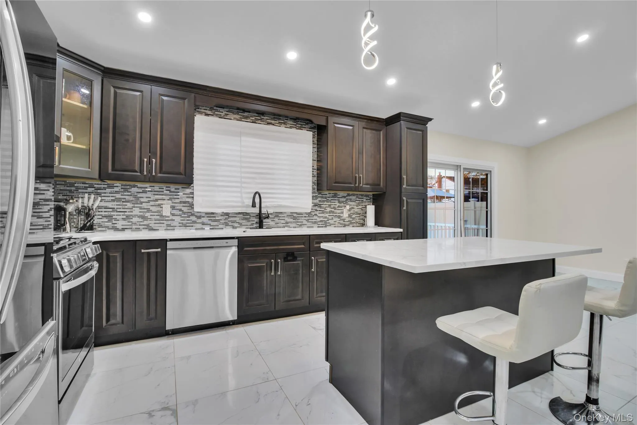 858 Prescott Street, Hempstead, NY, 5 Bedrooms Bedrooms, 9 Rooms Rooms,3 BathroomsBathrooms,Residential,For Rent,Prescott Street,0,1009202 858 Prescott Street, Hempstead, NY, 5 Bedrooms Bedrooms, 9 Rooms Rooms,3 BathroomsBathrooms,Residential,For Rent,Prescott Street,0,1009202