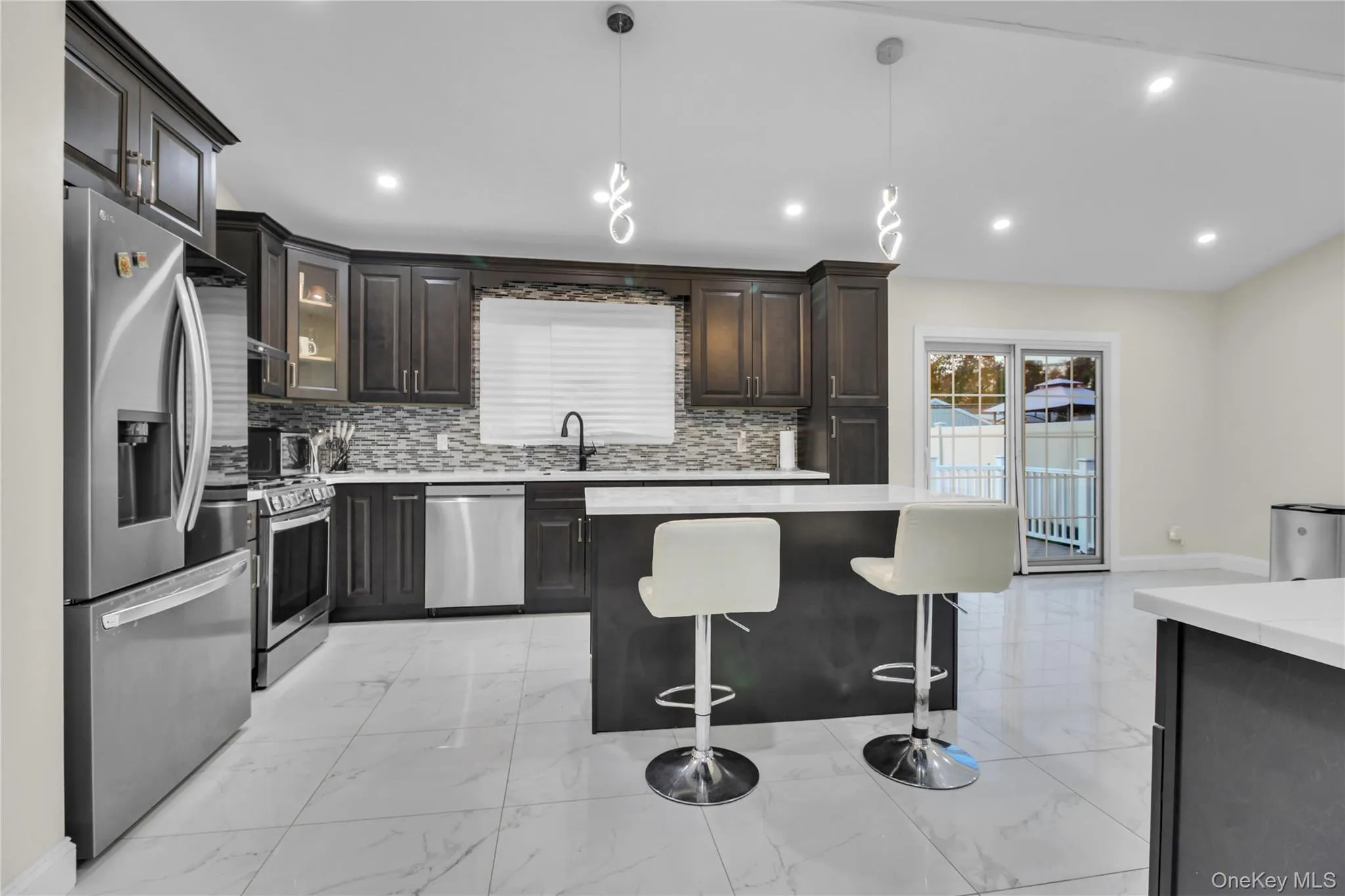 858 Prescott Street, Hempstead, NY, 5 Bedrooms Bedrooms, 9 Rooms Rooms,3 BathroomsBathrooms,Residential,For Rent,Prescott Street,0,1009202 858 Prescott Street, Hempstead, NY, 5 Bedrooms Bedrooms, 9 Rooms Rooms,3 BathroomsBathrooms,Residential,For Rent,Prescott Street,0,1009202