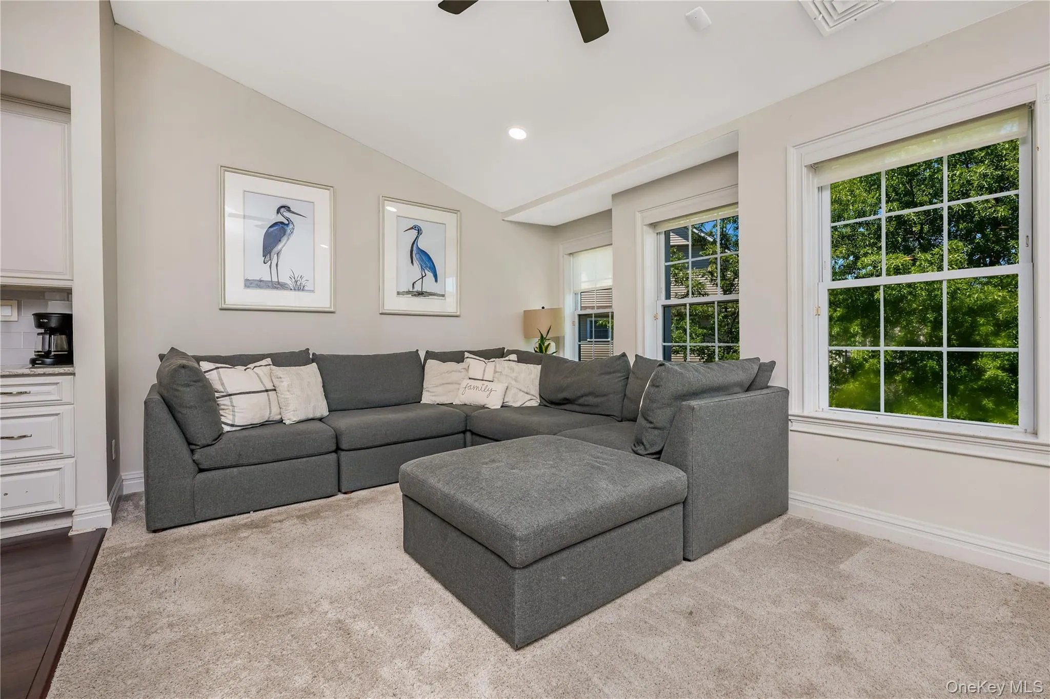 32 Della Drive, West Babylon, NY, 2 Bedrooms Bedrooms, 6 Rooms Rooms,2 BathroomsBathrooms,Residential,For Rent,Della,0,1009205 32 Della Drive, West Babylon, NY, 2 Bedrooms Bedrooms, 6 Rooms Rooms,2 BathroomsBathrooms,Residential,For Rent,Della,0,1009205