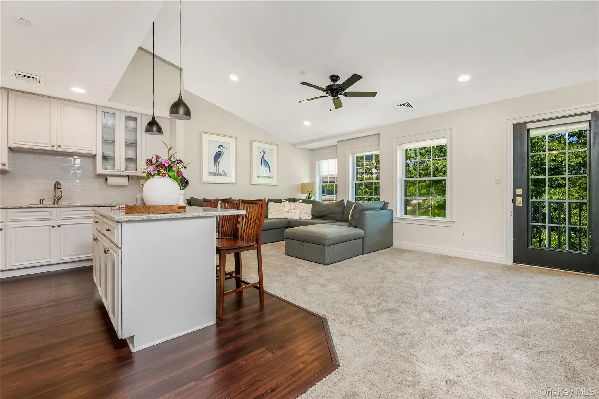 32 Della Drive, West Babylon, NY, 2 Bedrooms Bedrooms, 6 Rooms Rooms,2 BathroomsBathrooms,Residential,For Rent,Della,0,1009205 32 Della Drive, West Babylon, NY, 2 Bedrooms Bedrooms, 6 Rooms Rooms,2 BathroomsBathrooms,Residential,For Rent,Della,0,1009205