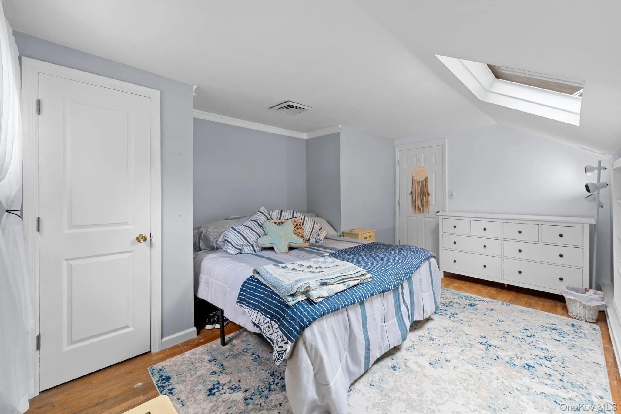8 Washington Avenue, Brookhaven, NY, 3 Bedrooms Bedrooms, 7 Rooms Rooms,3 BathroomsBathrooms,Residential,For Rent,Washington,0,1009207 8 Washington Avenue, Brookhaven, NY, 3 Bedrooms Bedrooms, 7 Rooms Rooms,3 BathroomsBathrooms,Residential,For Rent,Washington,0,1009207