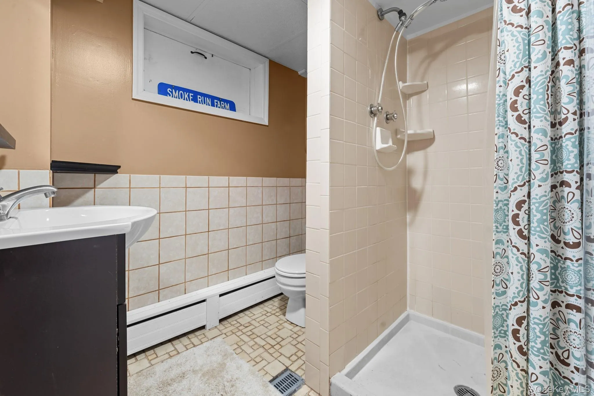 8 Washington Avenue, Brookhaven, NY, 3 Bedrooms Bedrooms, 7 Rooms Rooms,3 BathroomsBathrooms,Residential,For Rent,Washington,0,1009207 8 Washington Avenue, Brookhaven, NY, 3 Bedrooms Bedrooms, 7 Rooms Rooms,3 BathroomsBathrooms,Residential,For Rent,Washington,0,1009207