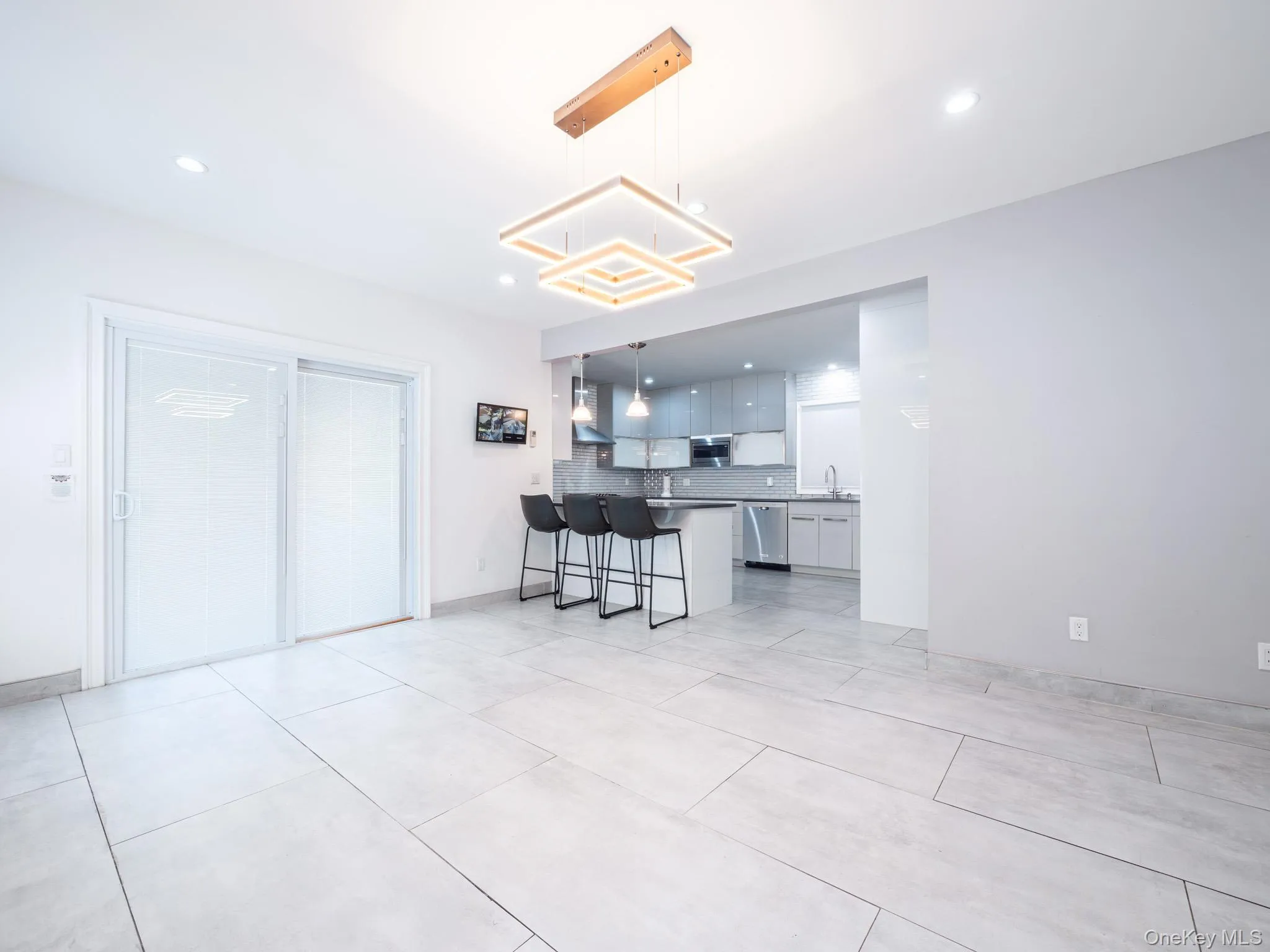83-34 116th Street, New York, NY, 6 Bedrooms Bedrooms, 12 Rooms Rooms,4 BathroomsBathrooms,Residential,For Rent,116th,0,1009208 83-34 116th Street, New York, NY, 6 Bedrooms Bedrooms, 12 Rooms Rooms,4 BathroomsBathrooms,Residential,For Rent,116th,0,1009208