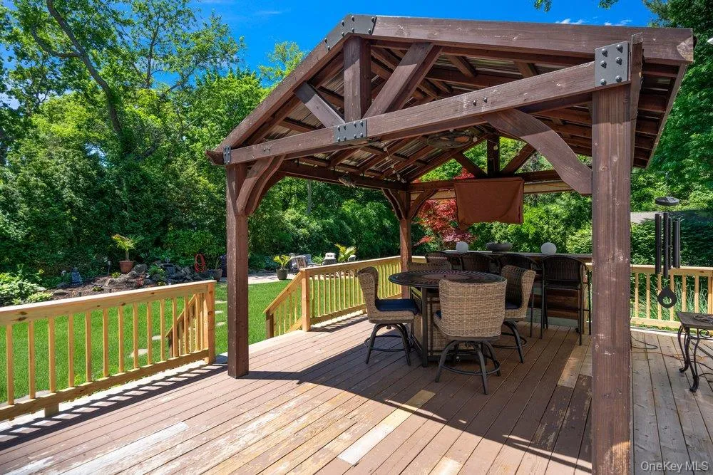 131 Jamaica Avenue, Brookhaven, NY, 4 Bedrooms Bedrooms, 8 Rooms Rooms,2 BathroomsBathrooms,Residential,For Rent,Jamaica,0,1009209 131 Jamaica Avenue, Brookhaven, NY, 4 Bedrooms Bedrooms, 8 Rooms Rooms,2 BathroomsBathrooms,Residential,For Rent,Jamaica,0,1009209