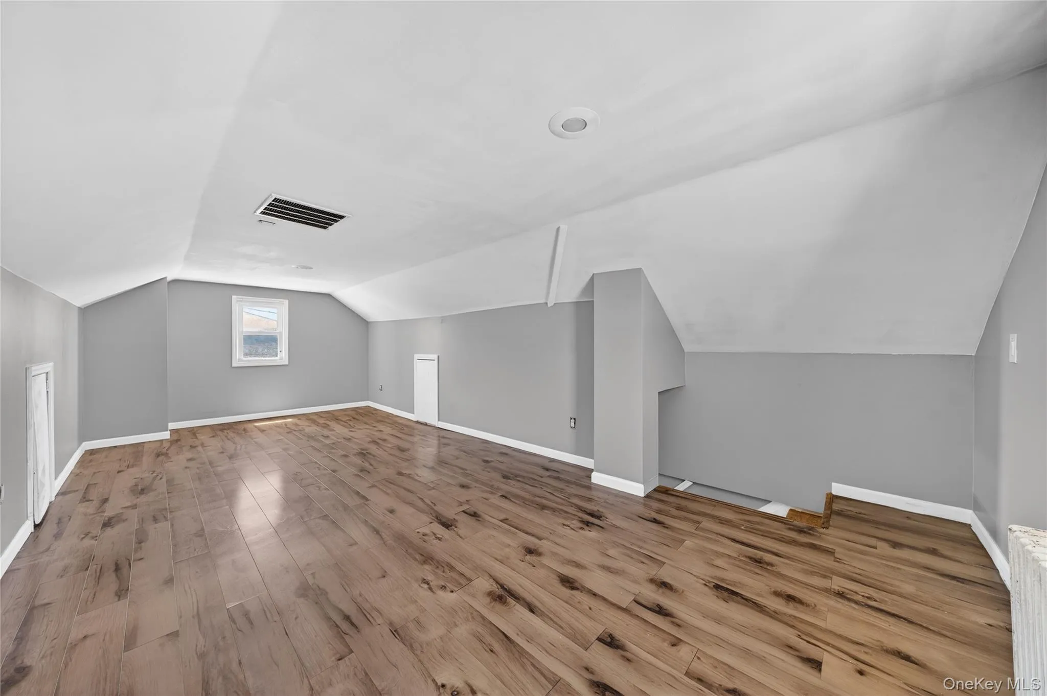 86 Remsen Avenue, Hempstead, NY, 3 Bedrooms Bedrooms, 8 Rooms Rooms,2 BathroomsBathrooms,Residential,For Rent,Remsen,0,1009210 86 Remsen Avenue, Hempstead, NY, 3 Bedrooms Bedrooms, 8 Rooms Rooms,2 BathroomsBathrooms,Residential,For Rent,Remsen,0,1009210