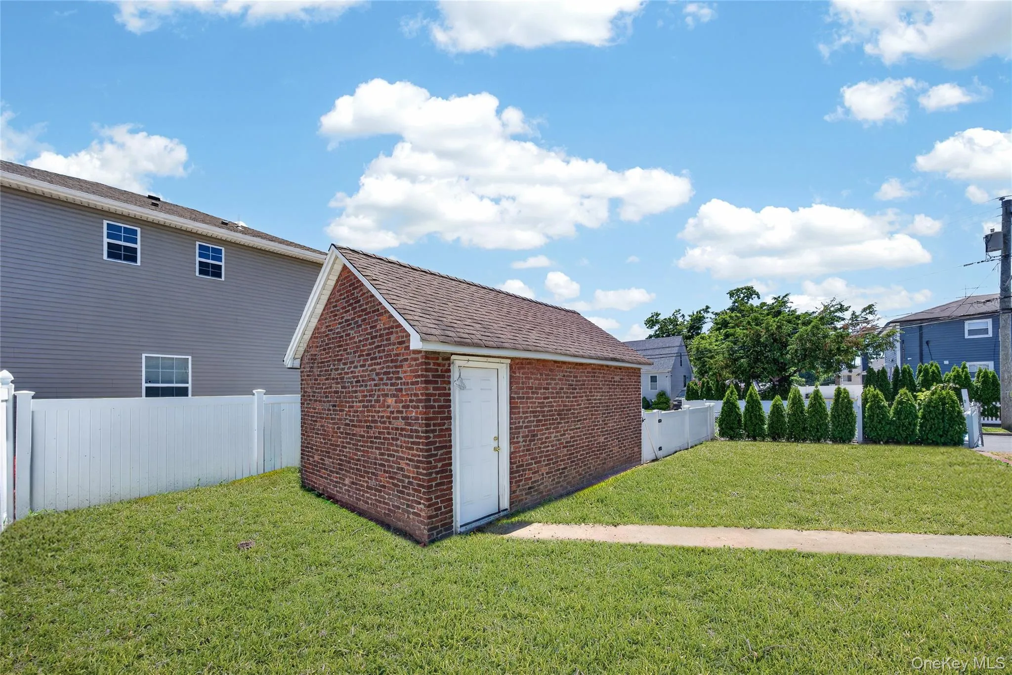 86 Remsen Avenue, Hempstead, NY, 3 Bedrooms Bedrooms, 8 Rooms Rooms,2 BathroomsBathrooms,Residential,For Rent,Remsen,0,1009210 86 Remsen Avenue, Hempstead, NY, 3 Bedrooms Bedrooms, 8 Rooms Rooms,2 BathroomsBathrooms,Residential,For Rent,Remsen,0,1009210