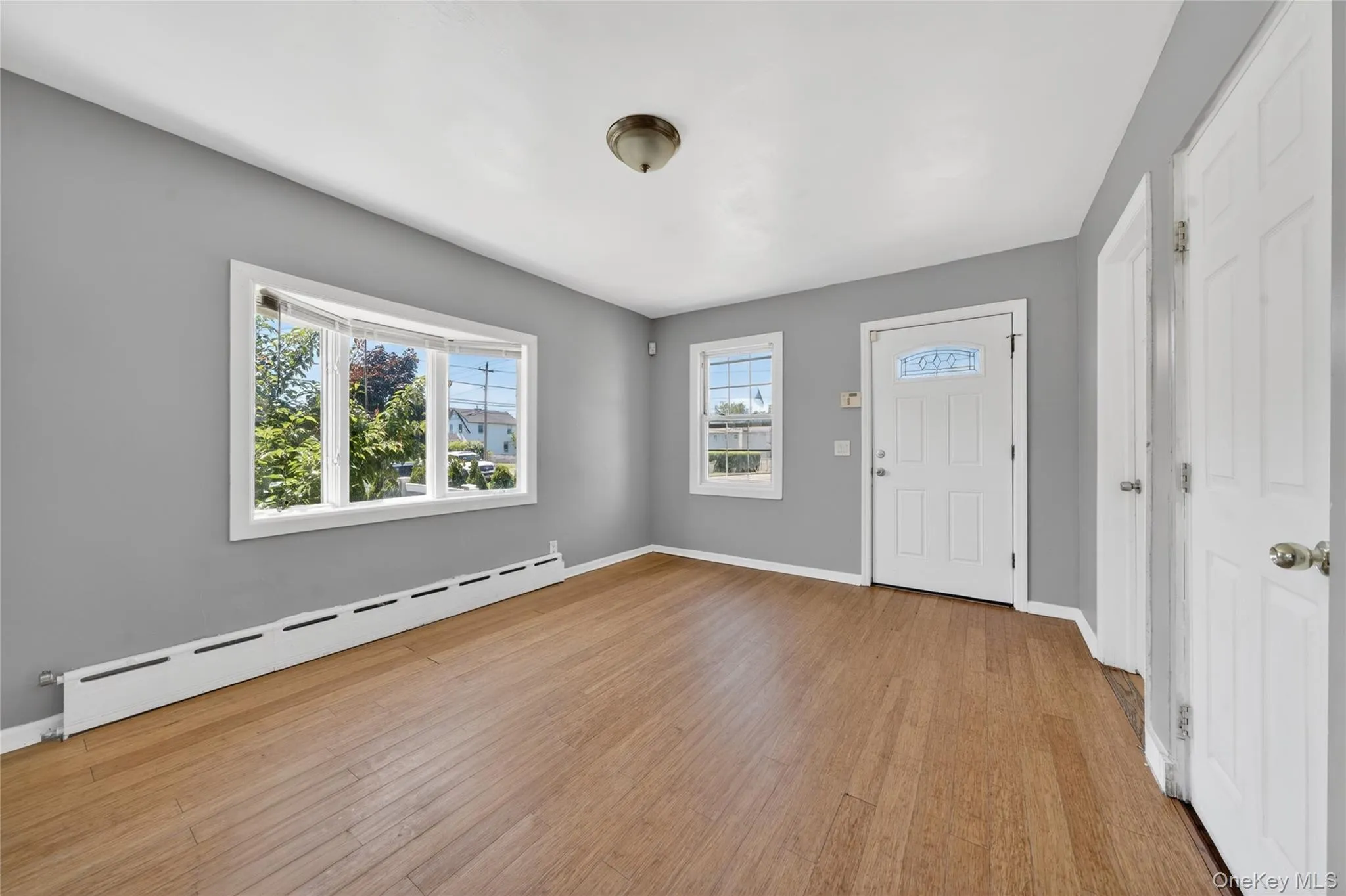 86 Remsen Avenue, Hempstead, NY, 3 Bedrooms Bedrooms, 8 Rooms Rooms,2 BathroomsBathrooms,Residential,For Rent,Remsen,0,1009210 86 Remsen Avenue, Hempstead, NY, 3 Bedrooms Bedrooms, 8 Rooms Rooms,2 BathroomsBathrooms,Residential,For Rent,Remsen,0,1009210