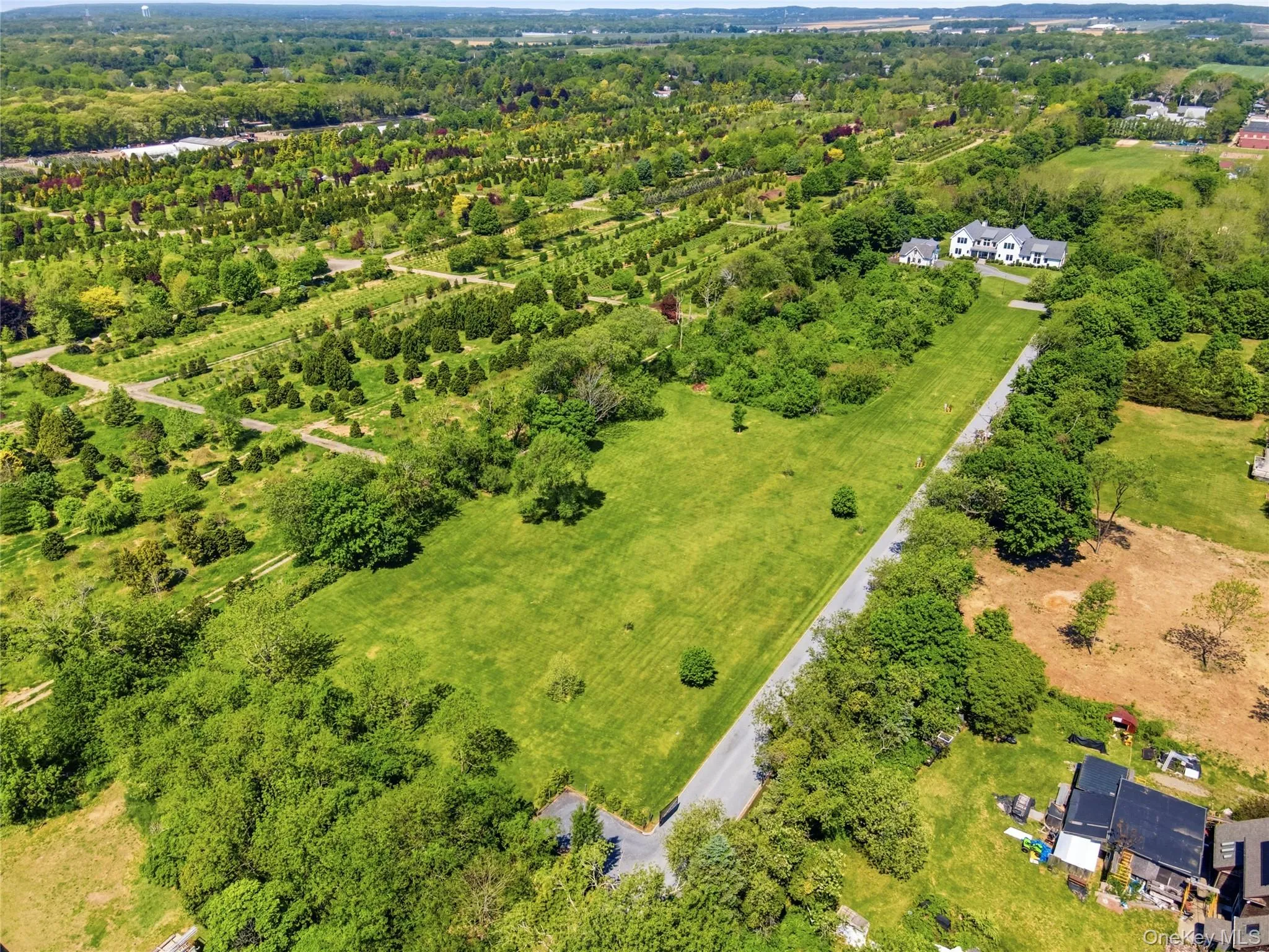 704 Hubbard Avenue, Riverhead, NY, 4 Bedrooms Bedrooms, 8 Rooms Rooms,4 BathroomsBathrooms,Residential,For Rent,Hubbard,0,1009212 704 Hubbard Avenue, Riverhead, NY, 4 Bedrooms Bedrooms, 8 Rooms Rooms,4 BathroomsBathrooms,Residential,For Rent,Hubbard,0,1009212
