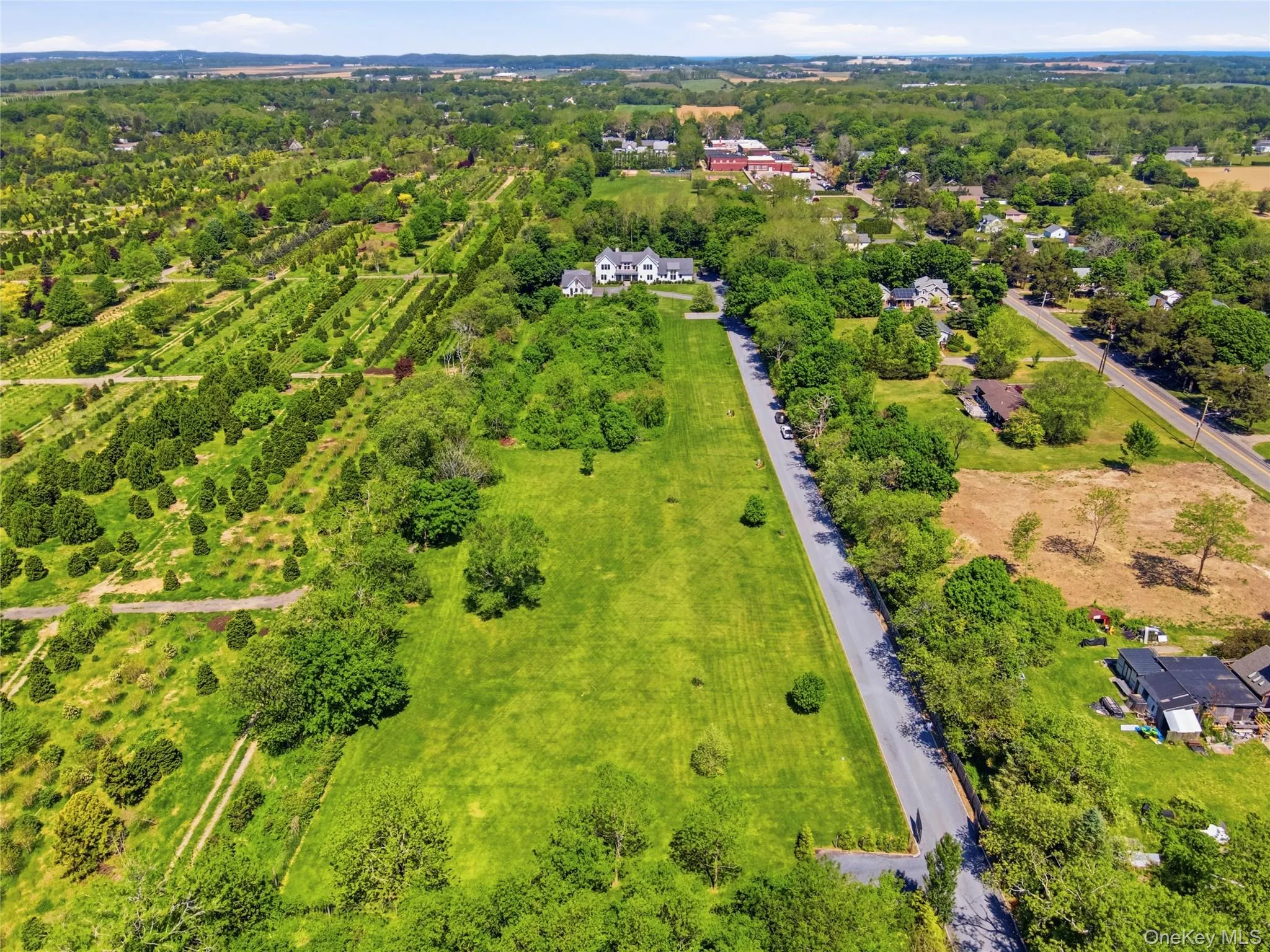 704 Hubbard Avenue, Riverhead, NY, 4 Bedrooms Bedrooms, 8 Rooms Rooms,4 BathroomsBathrooms,Residential,For Rent,Hubbard,0,1009212 704 Hubbard Avenue, Riverhead, NY, 4 Bedrooms Bedrooms, 8 Rooms Rooms,4 BathroomsBathrooms,Residential,For Rent,Hubbard,0,1009212