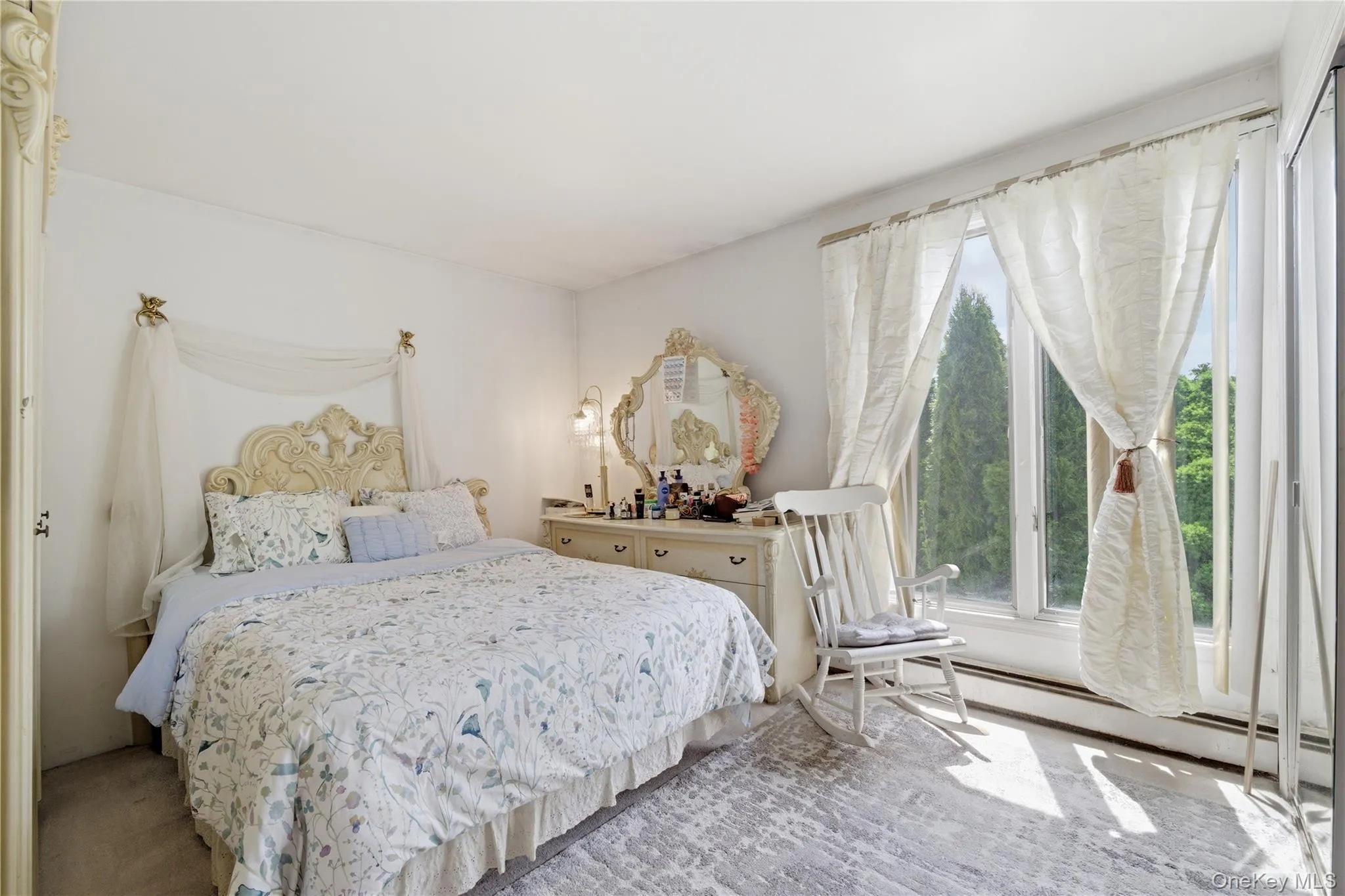 32 White Street, Islip, NY, 3 Bedrooms Bedrooms, 9 Rooms Rooms,2 BathroomsBathrooms,Residential,For Rent,White,0,1009214 32 White Street, Islip, NY, 3 Bedrooms Bedrooms, 9 Rooms Rooms,2 BathroomsBathrooms,Residential,For Rent,White,0,1009214