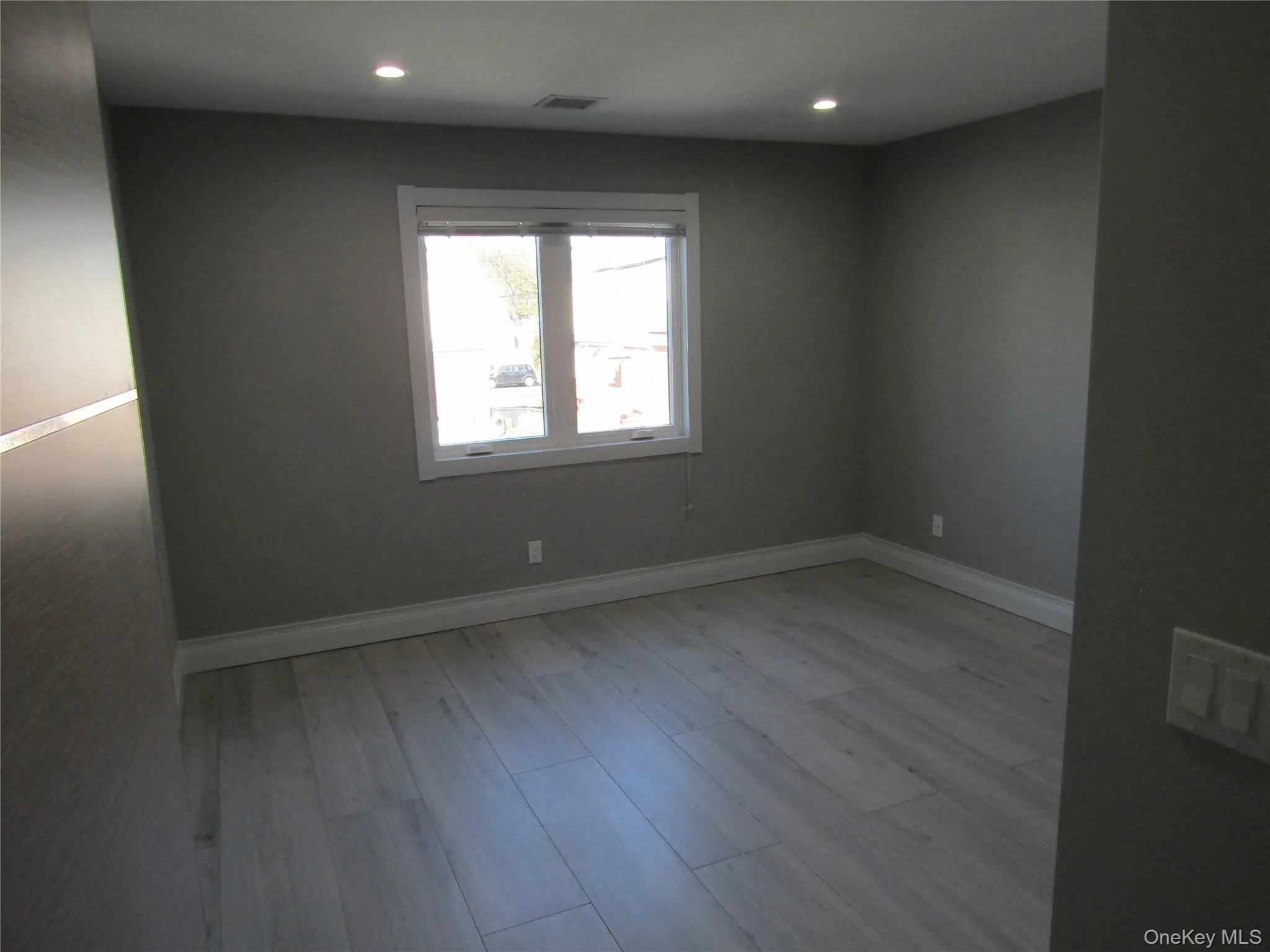 89 Kenneth Place, North Hempstead, NY, 4 Bedrooms Bedrooms, 8 Rooms Rooms,3 BathroomsBathrooms,Residential,For Rent,Kenneth,0,1009217 89 Kenneth Place, North Hempstead, NY, 4 Bedrooms Bedrooms, 8 Rooms Rooms,3 BathroomsBathrooms,Residential,For Rent,Kenneth,0,1009217