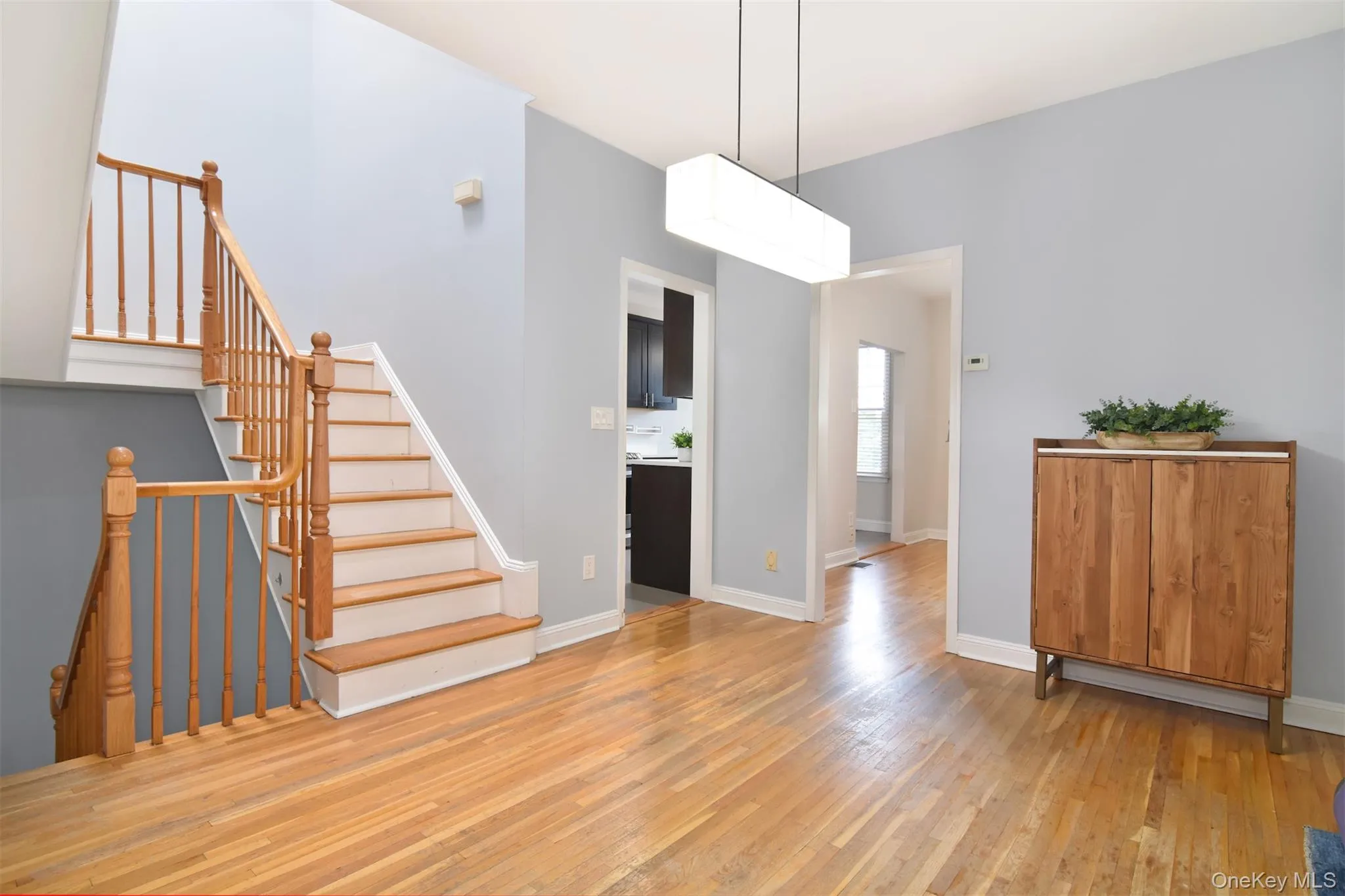 152 Broadway, Greenburgh, NY, 3 Bedrooms Bedrooms, 8 Rooms Rooms,2 BathroomsBathrooms,Residential Lease,For Rent,Broadway,0,1009220 152 Broadway, Greenburgh, NY, 3 Bedrooms Bedrooms, 8 Rooms Rooms,2 BathroomsBathrooms,Residential Lease,For Rent,Broadway,0,1009220