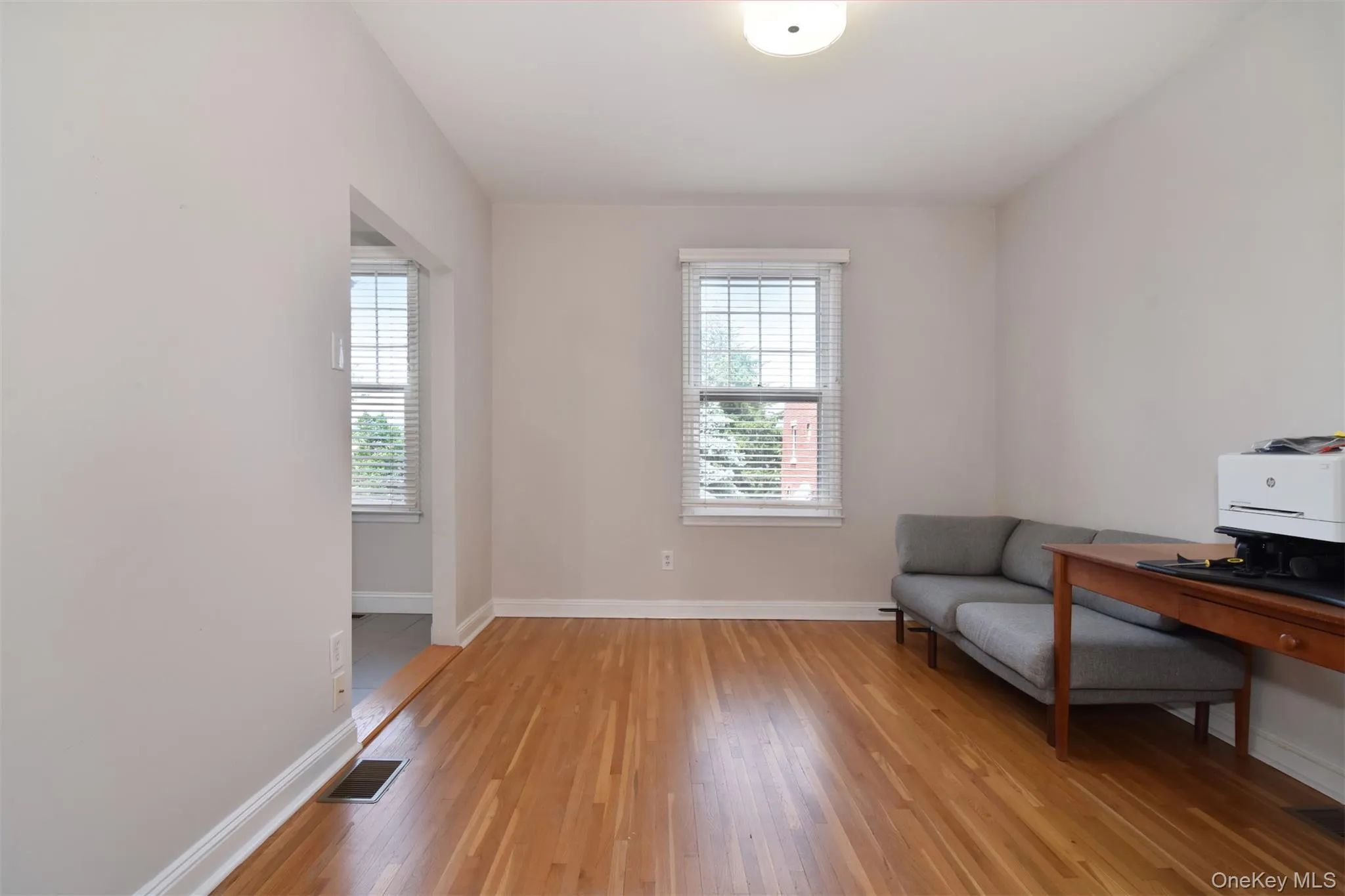 152 Broadway, Greenburgh, NY, 3 Bedrooms Bedrooms, 8 Rooms Rooms,2 BathroomsBathrooms,Residential Lease,For Rent,Broadway,0,1009220 152 Broadway, Greenburgh, NY, 3 Bedrooms Bedrooms, 8 Rooms Rooms,2 BathroomsBathrooms,Residential Lease,For Rent,Broadway,0,1009220