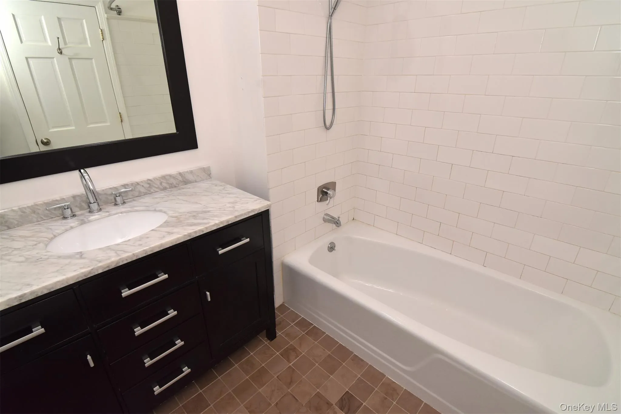 152 Broadway, Greenburgh, NY, 3 Bedrooms Bedrooms, 8 Rooms Rooms,2 BathroomsBathrooms,Residential Lease,For Rent,Broadway,0,1009220 152 Broadway, Greenburgh, NY, 3 Bedrooms Bedrooms, 8 Rooms Rooms,2 BathroomsBathrooms,Residential Lease,For Rent,Broadway,0,1009220