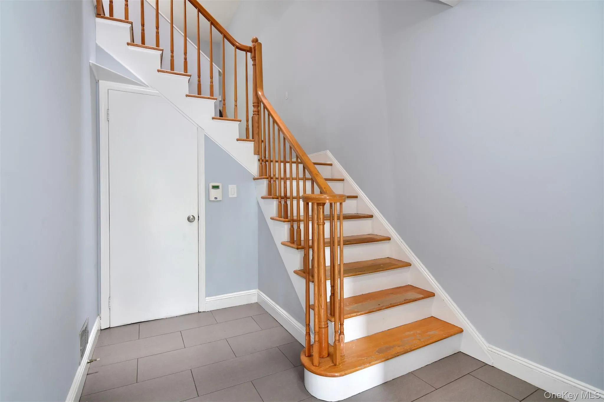152 Broadway, Greenburgh, NY, 3 Bedrooms Bedrooms, 8 Rooms Rooms,2 BathroomsBathrooms,Residential Lease,For Rent,Broadway,0,1009220 152 Broadway, Greenburgh, NY, 3 Bedrooms Bedrooms, 8 Rooms Rooms,2 BathroomsBathrooms,Residential Lease,For Rent,Broadway,0,1009220