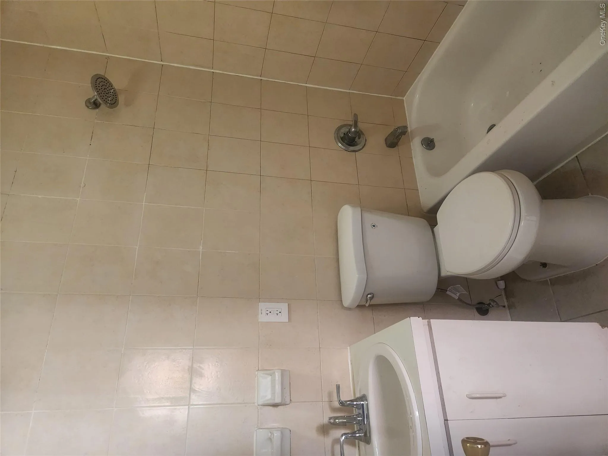 448 Ashford Street, New York, NY, 3 Bedrooms Bedrooms, 6 Rooms Rooms,2 BathroomsBathrooms,Residential Lease,For Rent,Ashford,0,1009222 448 Ashford Street, New York, NY, 3 Bedrooms Bedrooms, 6 Rooms Rooms,2 BathroomsBathrooms,Residential Lease,For Rent,Ashford,0,1009222