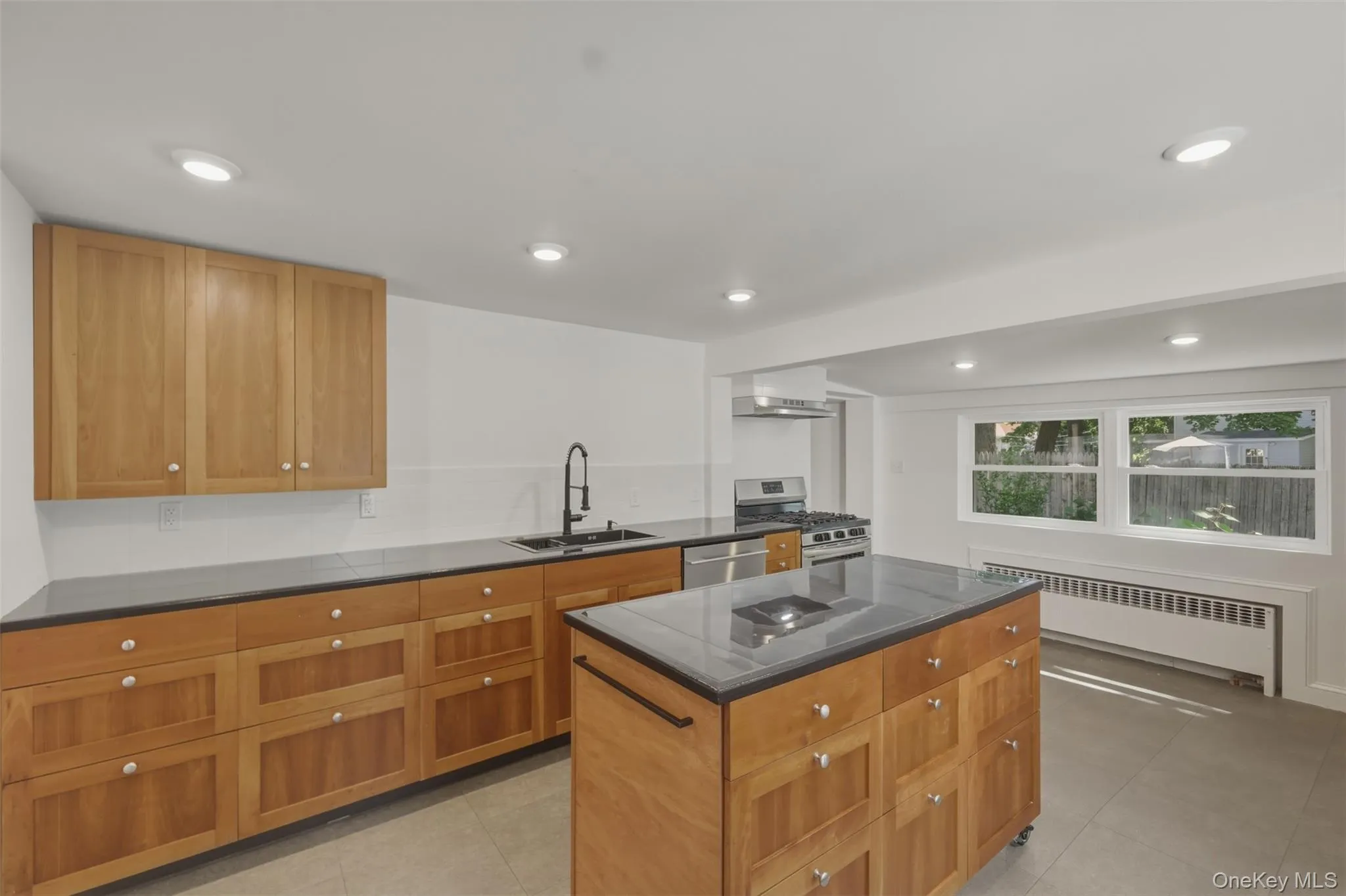 47 Hudson Street, Port Jervis, NY, 3 Bedrooms Bedrooms, 7 Rooms Rooms,2 BathroomsBathrooms,Residential,For Rent,Hudson,0,1009223 47 Hudson Street, Port Jervis, NY, 3 Bedrooms Bedrooms, 7 Rooms Rooms,2 BathroomsBathrooms,Residential,For Rent,Hudson,0,1009223