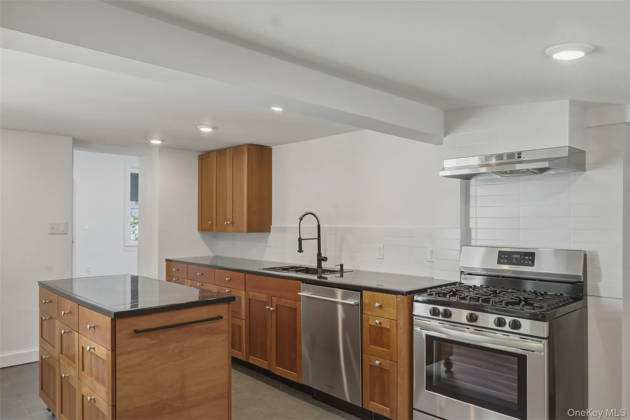 47 Hudson Street, Port Jervis, NY, 3 Bedrooms Bedrooms, 7 Rooms Rooms,2 BathroomsBathrooms,Residential,For Rent,Hudson,0,1009223 47 Hudson Street, Port Jervis, NY, 3 Bedrooms Bedrooms, 7 Rooms Rooms,2 BathroomsBathrooms,Residential,For Rent,Hudson,0,1009223