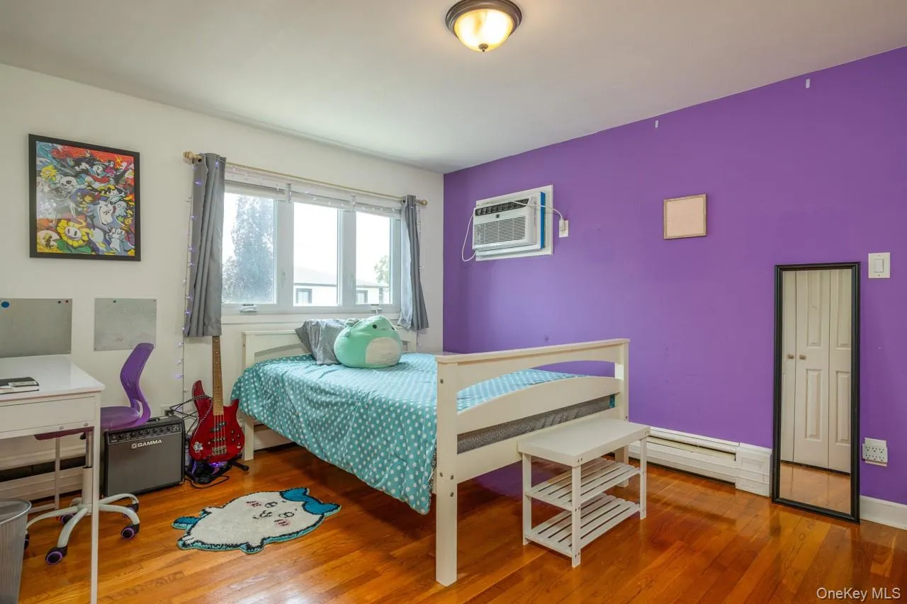 933 Third Avenue, Hempstead, NY, 5 Bedrooms Bedrooms, 20 Rooms Rooms,4 BathroomsBathrooms,Residential,For Rent,Third,0,1009226 933 Third Avenue, Hempstead, NY, 5 Bedrooms Bedrooms, 20 Rooms Rooms,4 BathroomsBathrooms,Residential,For Rent,Third,0,1009226