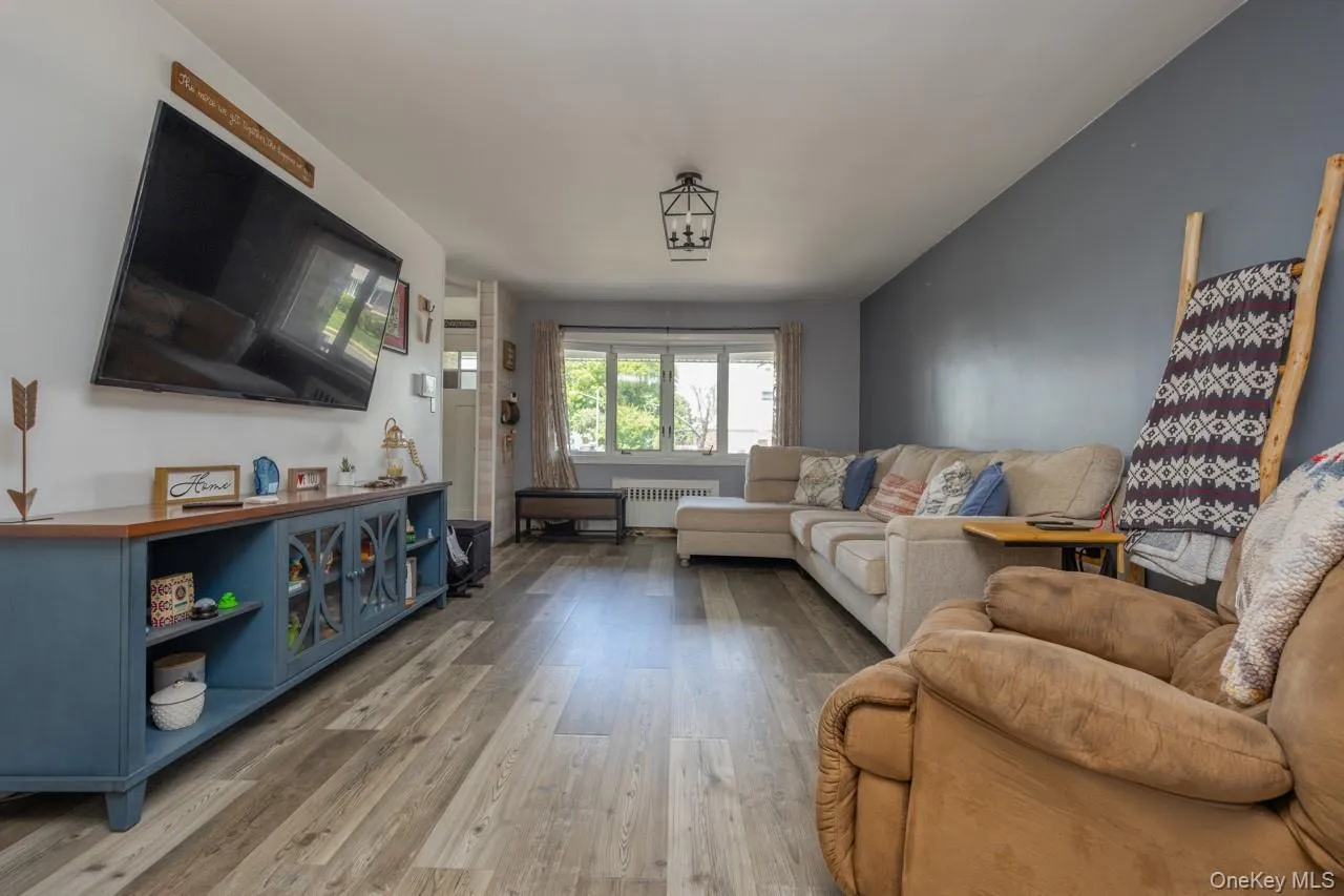 933 Third Avenue, Hempstead, NY, 5 Bedrooms Bedrooms, 20 Rooms Rooms,4 BathroomsBathrooms,Residential,For Rent,Third,0,1009226 933 Third Avenue, Hempstead, NY, 5 Bedrooms Bedrooms, 20 Rooms Rooms,4 BathroomsBathrooms,Residential,For Rent,Third,0,1009226