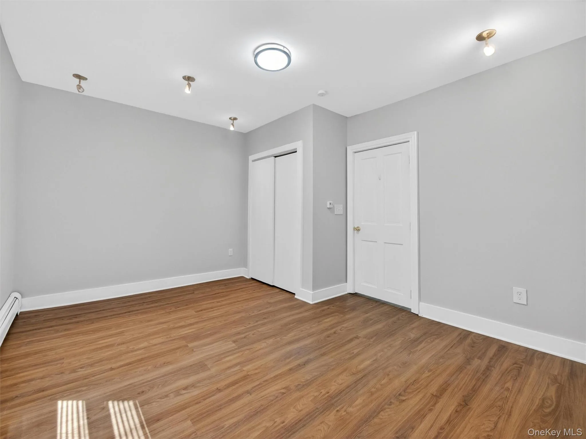 14 Forest Glen Road, Clarkstown, NY, 3 Bedrooms Bedrooms, 8 Rooms Rooms,2 BathroomsBathrooms,Residential,For Rent,Forest Glen,0,1009228 14 Forest Glen Road, Clarkstown, NY, 3 Bedrooms Bedrooms, 8 Rooms Rooms,2 BathroomsBathrooms,Residential,For Rent,Forest Glen,0,1009228