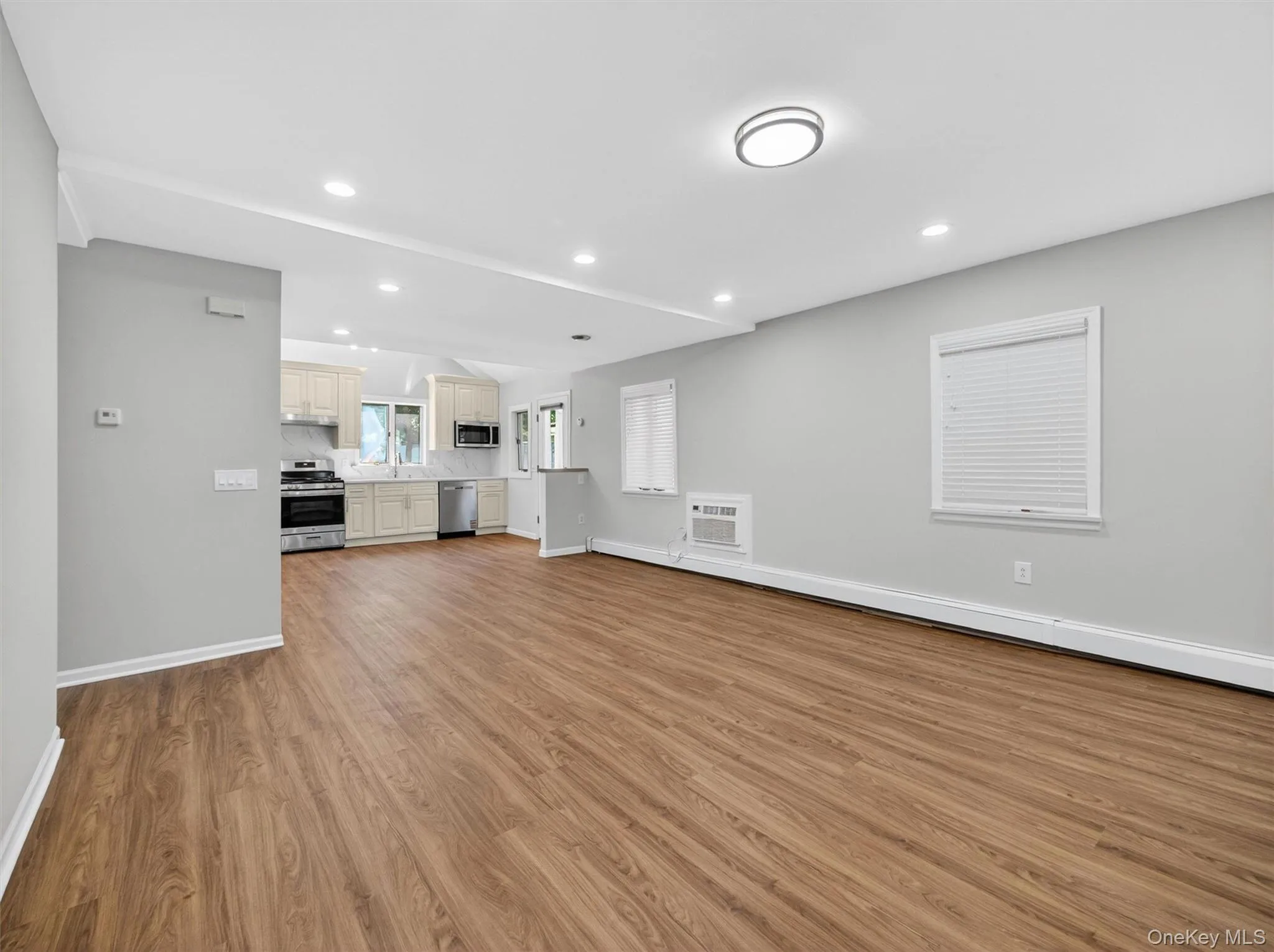 14 Forest Glen Road, Clarkstown, NY, 3 Bedrooms Bedrooms, 8 Rooms Rooms,2 BathroomsBathrooms,Residential,For Rent,Forest Glen,0,1009228 14 Forest Glen Road, Clarkstown, NY, 3 Bedrooms Bedrooms, 8 Rooms Rooms,2 BathroomsBathrooms,Residential,For Rent,Forest Glen,0,1009228