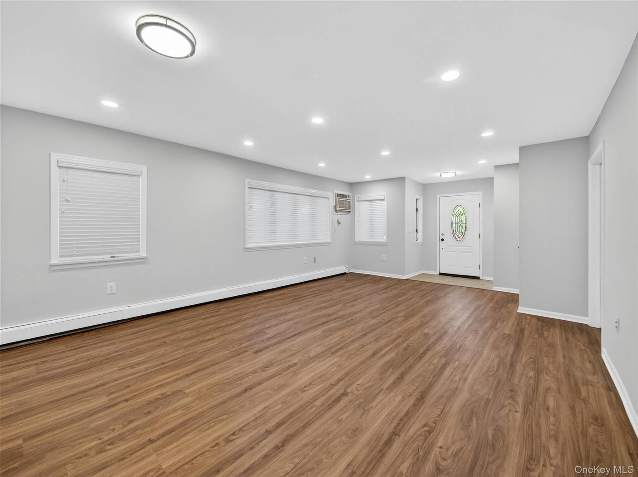 14 Forest Glen Road, Clarkstown, NY, 3 Bedrooms Bedrooms, 8 Rooms Rooms,2 BathroomsBathrooms,Residential,For Rent,Forest Glen,0,1009228 14 Forest Glen Road, Clarkstown, NY, 3 Bedrooms Bedrooms, 8 Rooms Rooms,2 BathroomsBathrooms,Residential,For Rent,Forest Glen,0,1009228