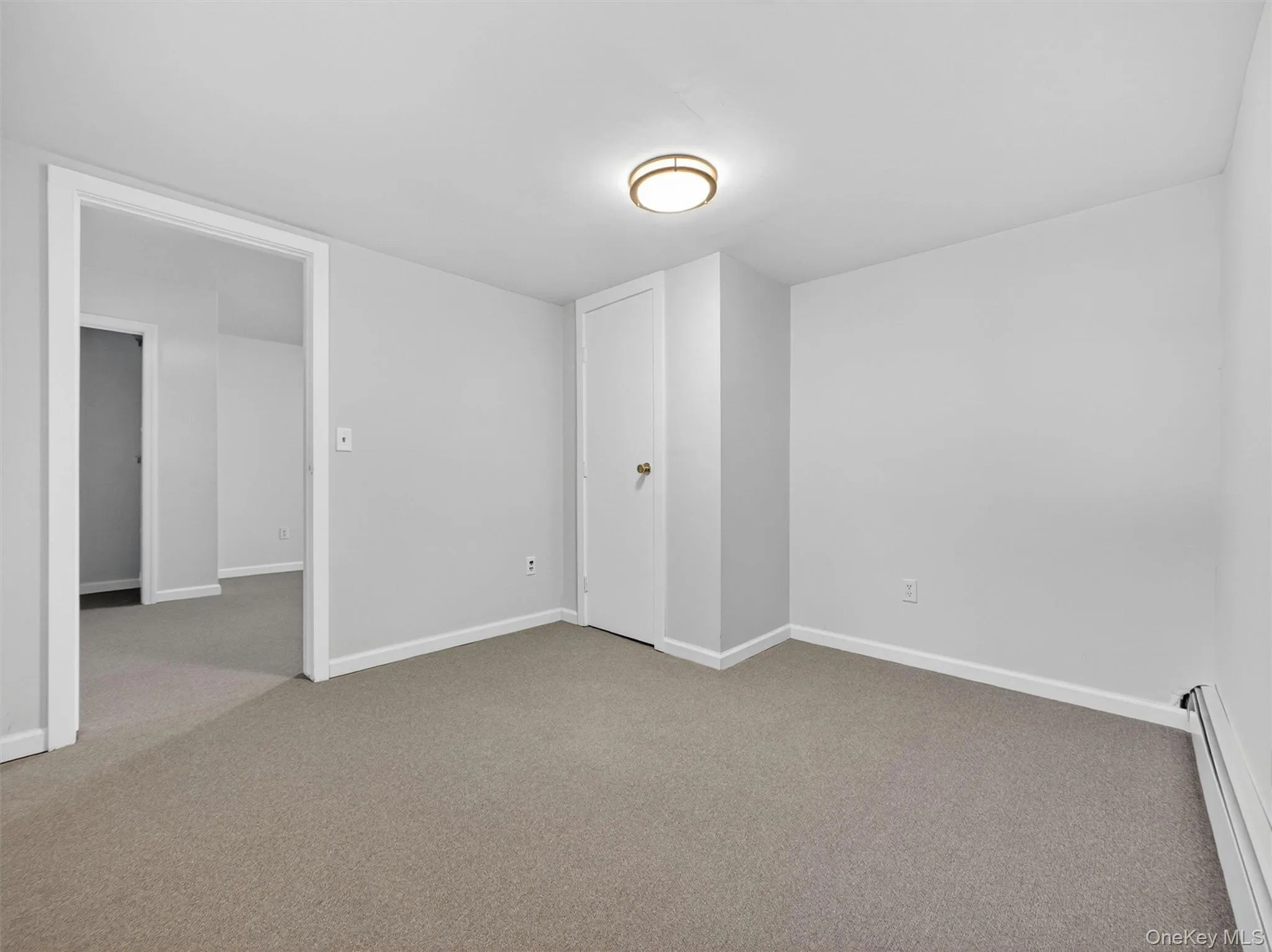 14 Forest Glen Road, Clarkstown, NY, 3 Bedrooms Bedrooms, 8 Rooms Rooms,2 BathroomsBathrooms,Residential,For Rent,Forest Glen,0,1009228 14 Forest Glen Road, Clarkstown, NY, 3 Bedrooms Bedrooms, 8 Rooms Rooms,2 BathroomsBathrooms,Residential,For Rent,Forest Glen,0,1009228
