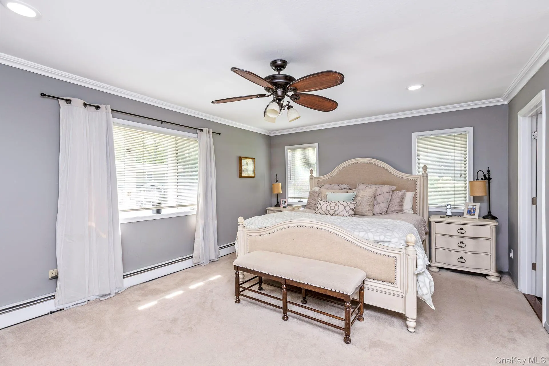 27 Winslow Lane, Smithtown, NY, 4 Bedrooms Bedrooms, 8 Rooms Rooms,2 BathroomsBathrooms,Residential,For Rent,Winslow,0,1009232 27 Winslow Lane, Smithtown, NY, 4 Bedrooms Bedrooms, 8 Rooms Rooms,2 BathroomsBathrooms,Residential,For Rent,Winslow,0,1009232