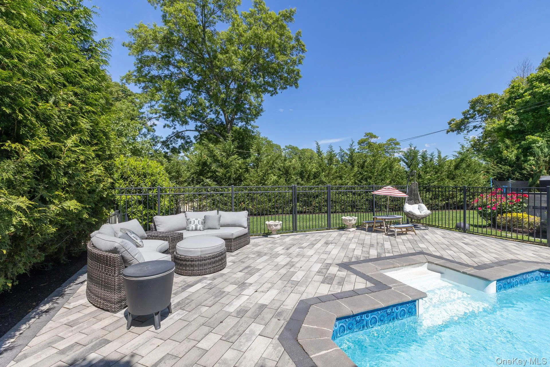 27 Winslow Lane, Smithtown, NY, 4 Bedrooms Bedrooms, 8 Rooms Rooms,2 BathroomsBathrooms,Residential,For Rent,Winslow,0,1009232 27 Winslow Lane, Smithtown, NY, 4 Bedrooms Bedrooms, 8 Rooms Rooms,2 BathroomsBathrooms,Residential,For Rent,Winslow,0,1009232
